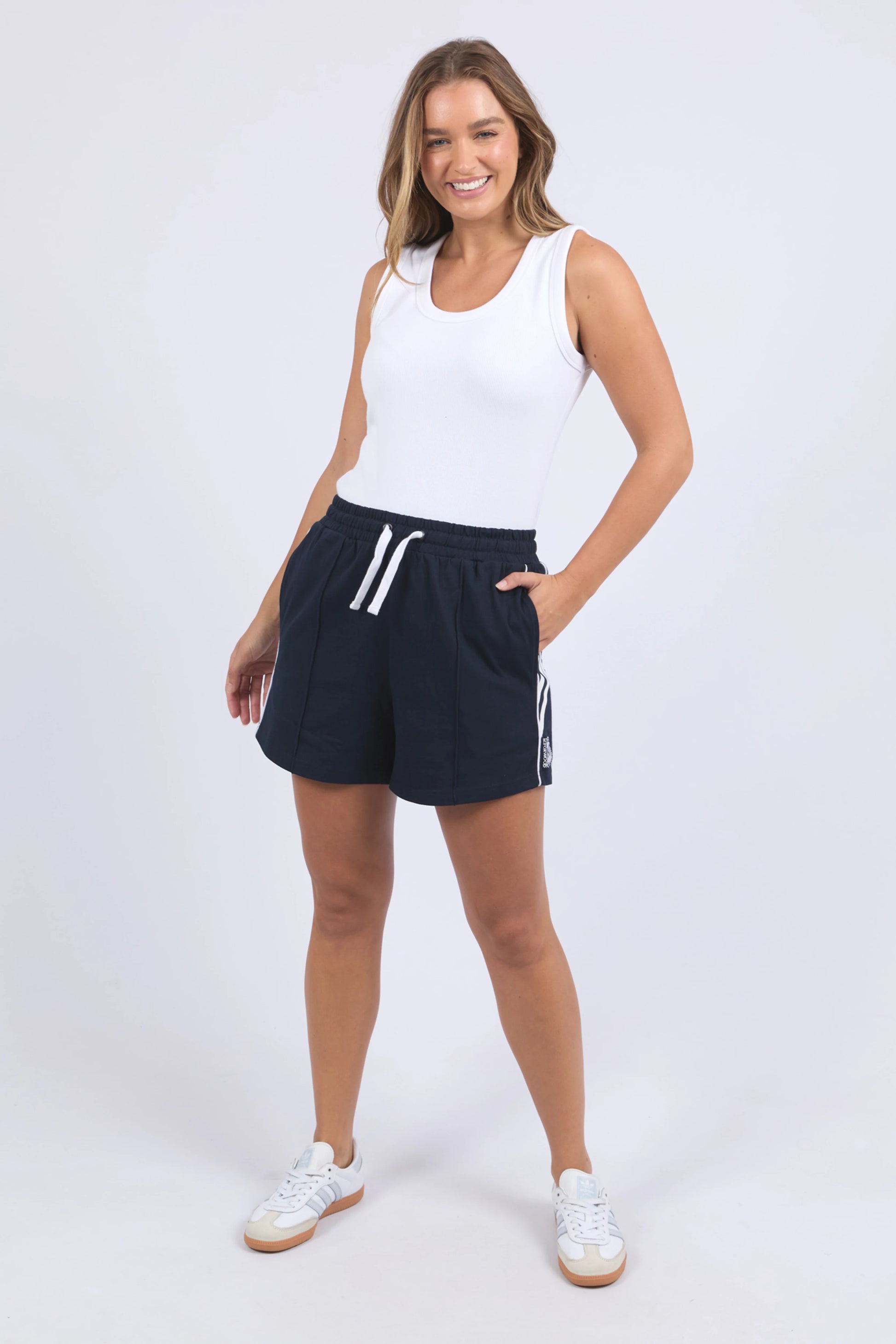 FOXWOOD RILEY SHORT - NAVY - THE VOGUE STORE