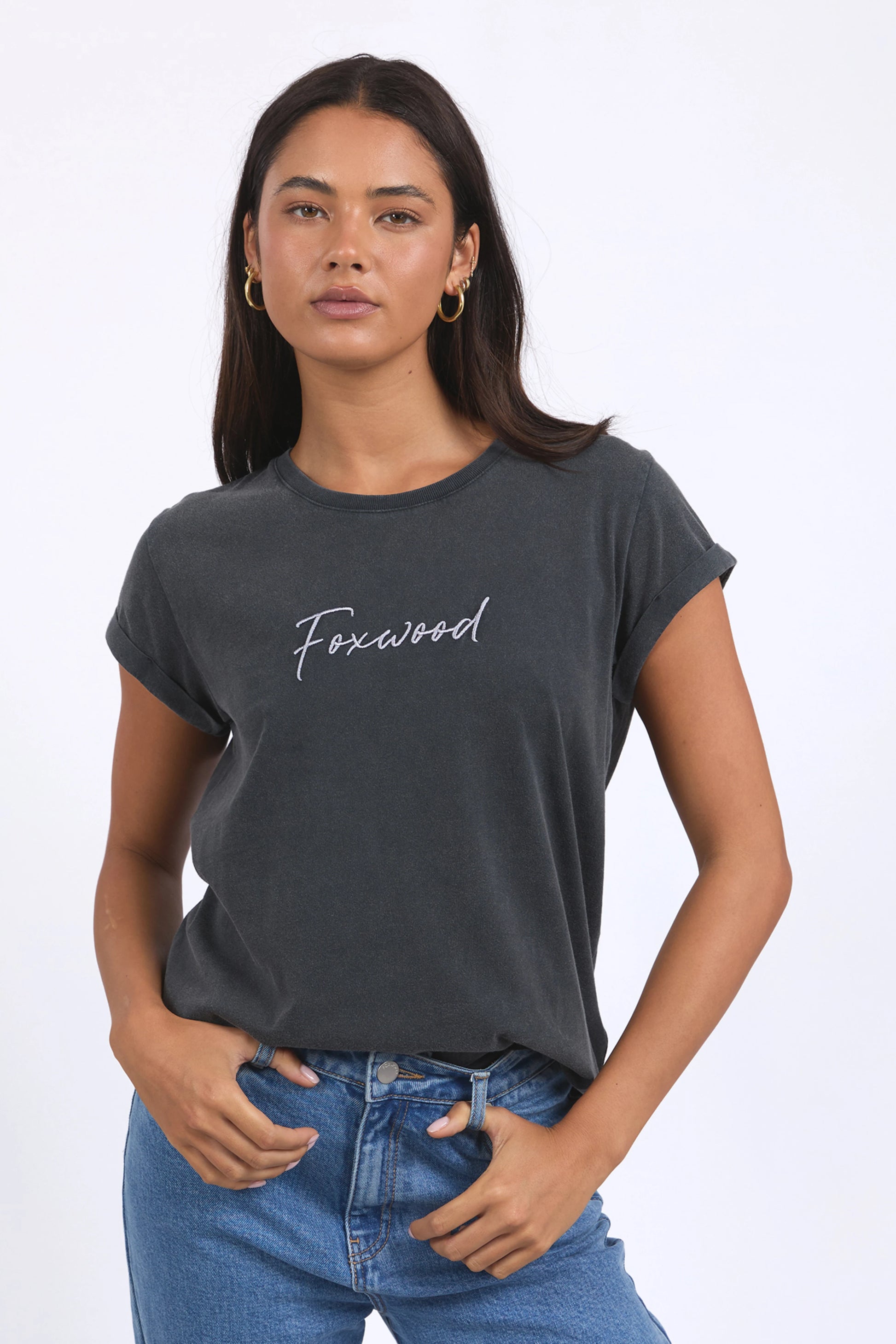 FOXWOOD SIGNATURE TEE - BLACK - THE VOGUE STORE
