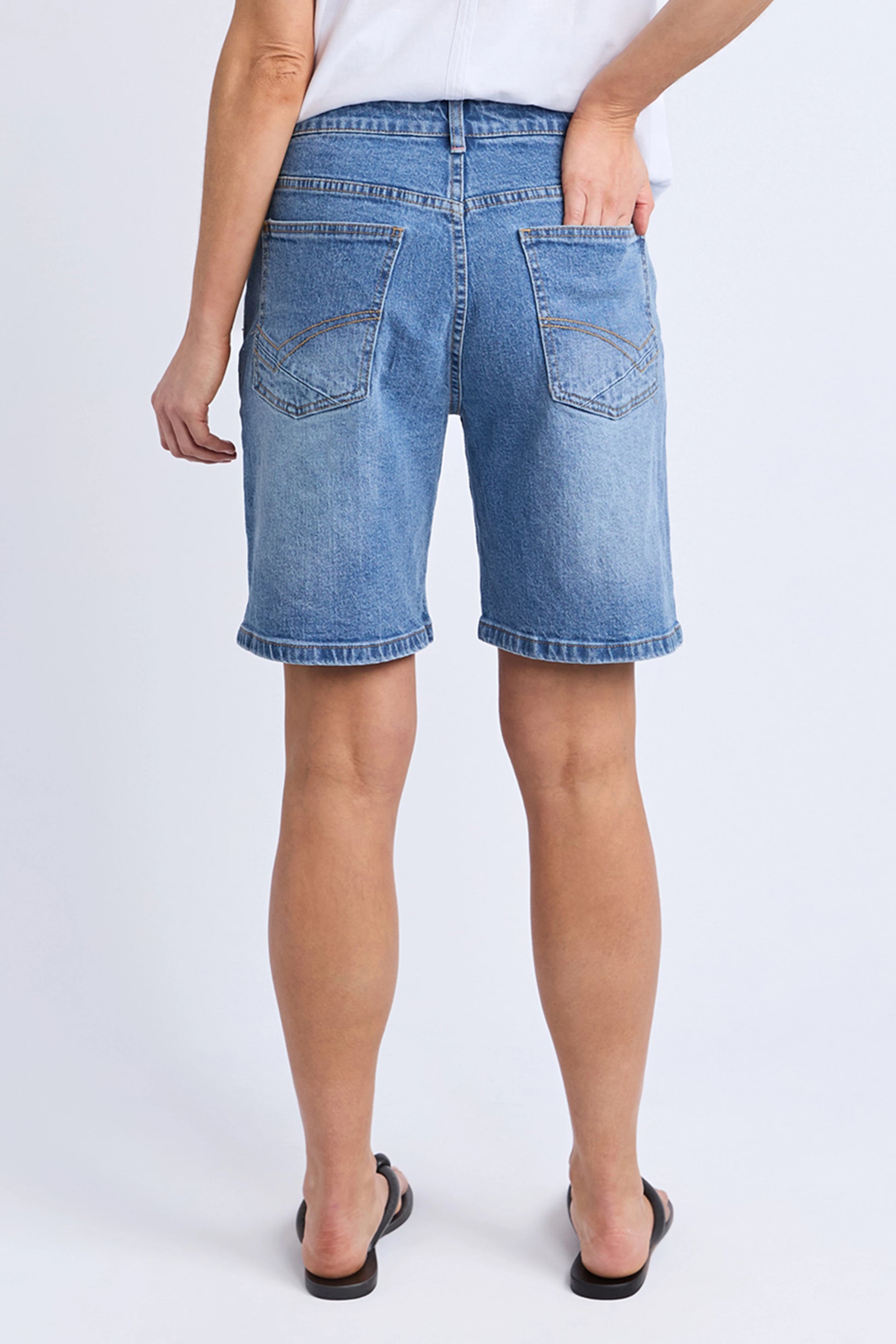 ELM MACIE DENIM SHORT - MID BLUE WASH - THE VOGUE STORE
