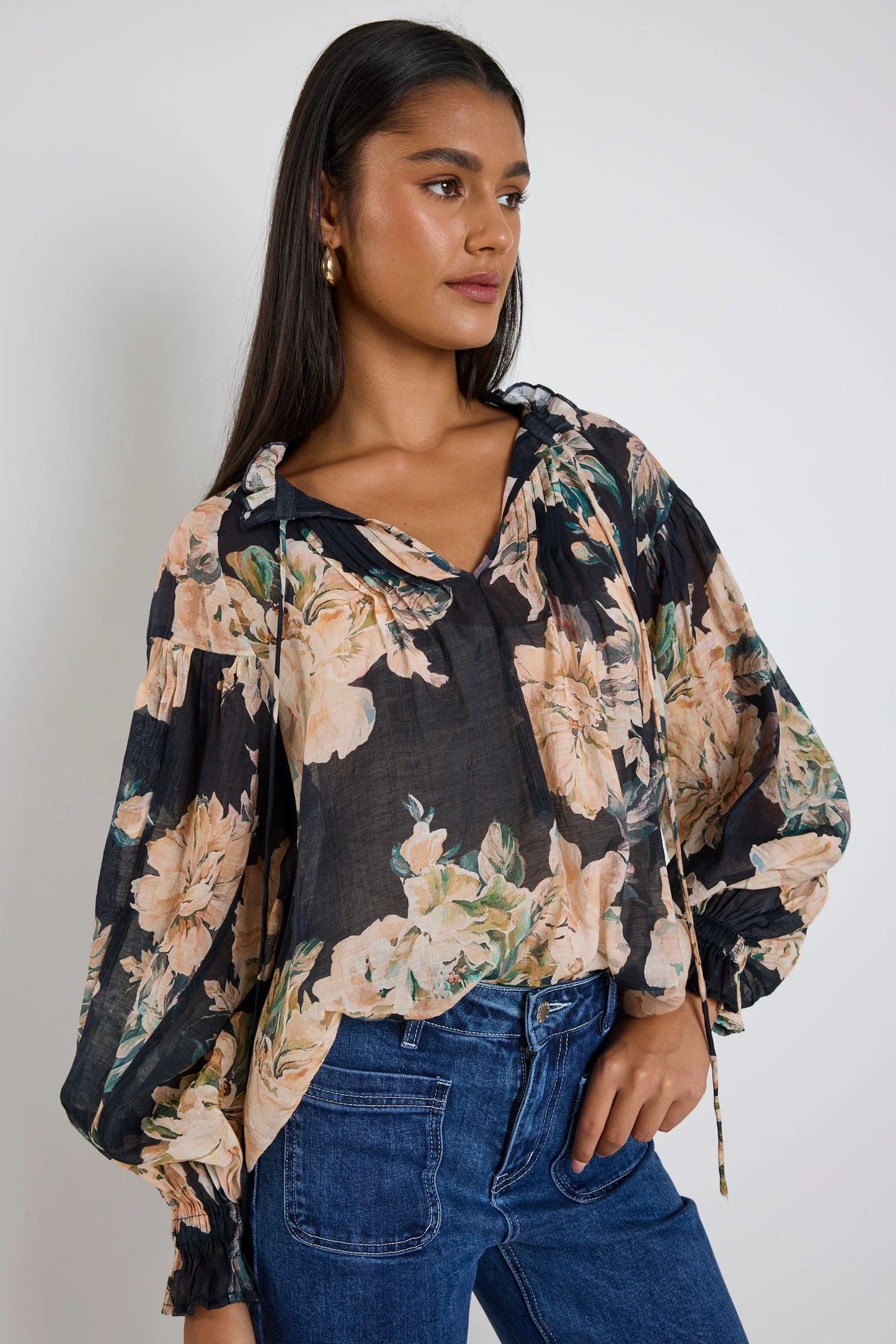 IVY + JACK REFINED NAVY PEACH FLORAL LS PINTUCK TOP - THE VOGUE STORE