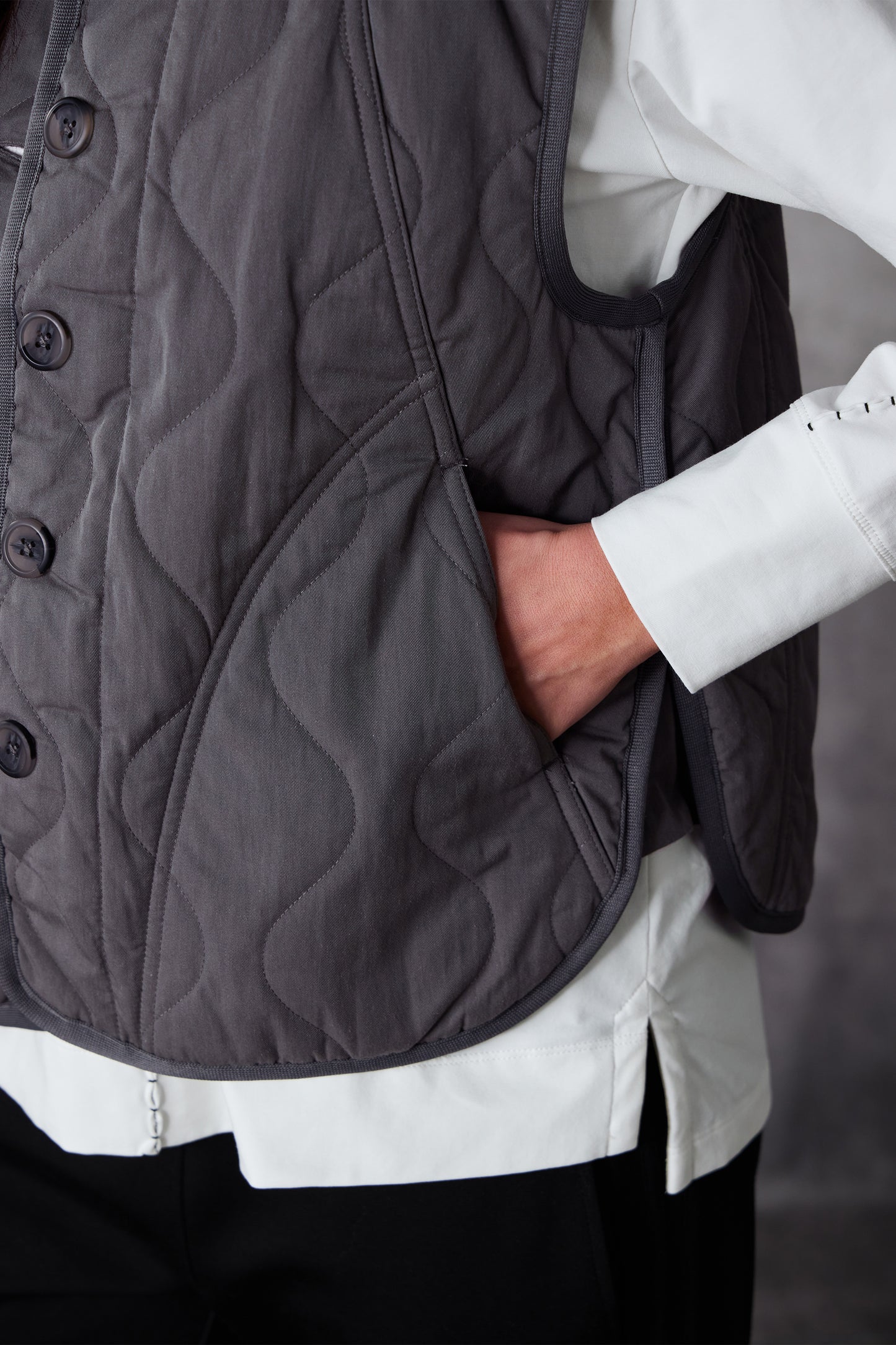 LANIA COLT VEST - CAROB - THE VOGUE STORE