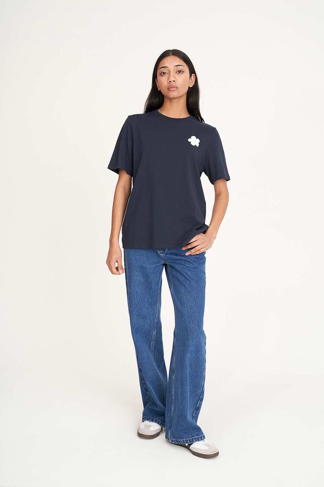 HUFFER CLASSIC TEE 170/FLOWERBOMB - MIDNIGHT - THE VOGUE STORE