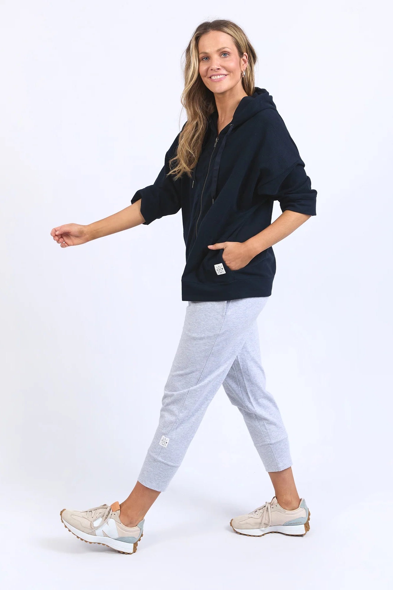 ELM BEACHY ZIP HOODIE - NAVY - THE VOGUE STORE