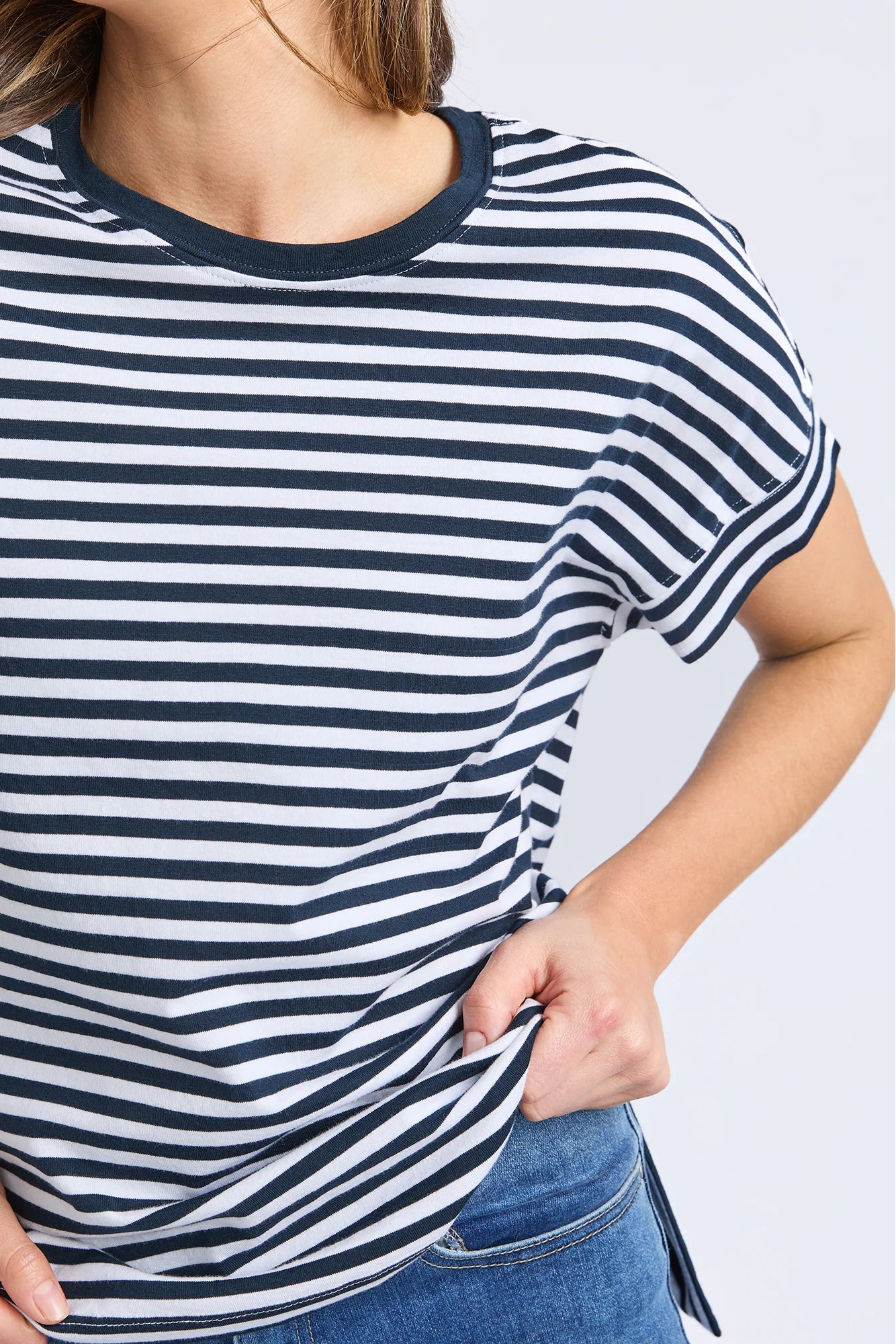 ELM YARA STRIPE S/S TEE - NAVY & WHITE STRIPE - THE VOGUE STORE