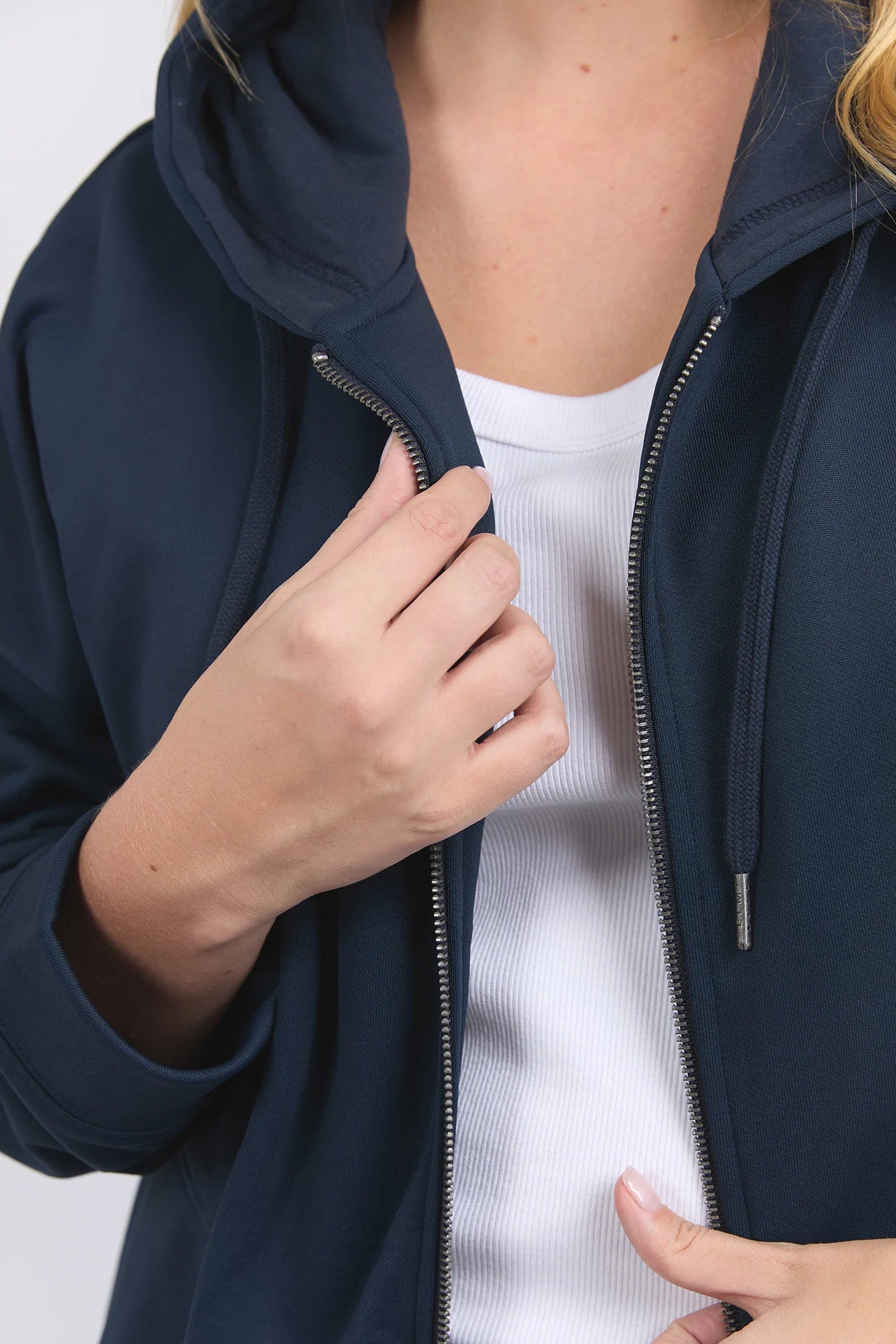 ELM GRACIE ZIP HOODIE - NAVY - THE VOGUE STORE