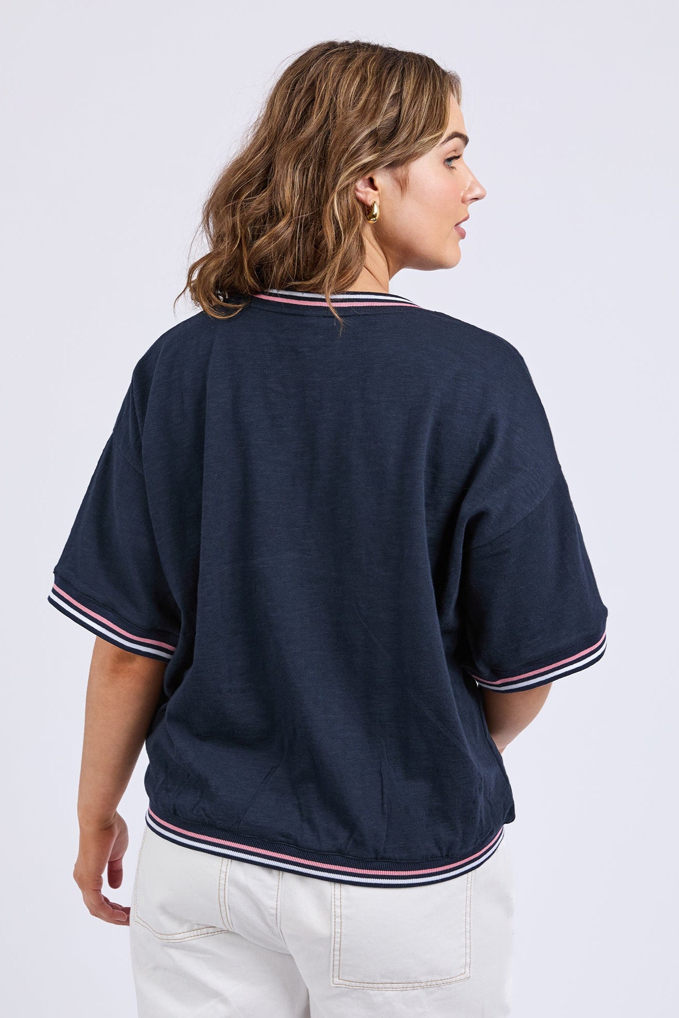 ELM FAYE S/S SWEAT - NAVY - THE VOGUE STORE