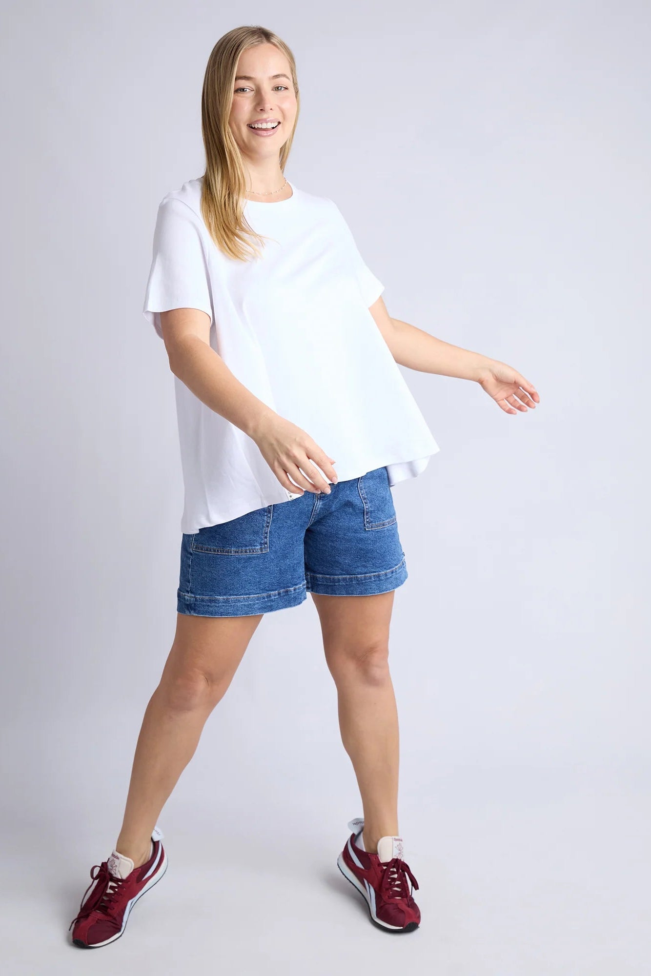 ELM DAISY TEE - WHITE - THE VOGUE STORE