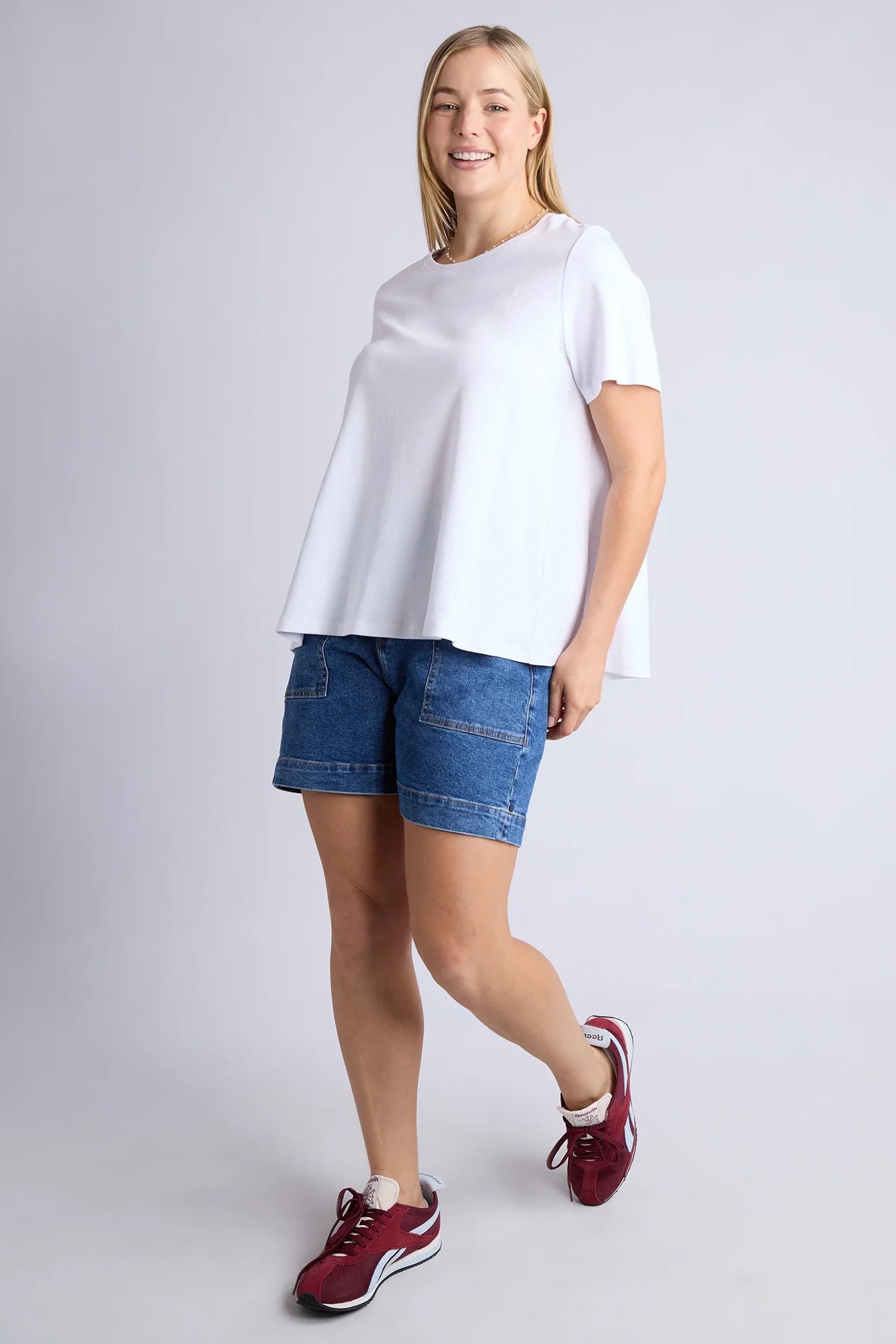 ELM DAISY TEE - WHITE - THE VOGUE STORE