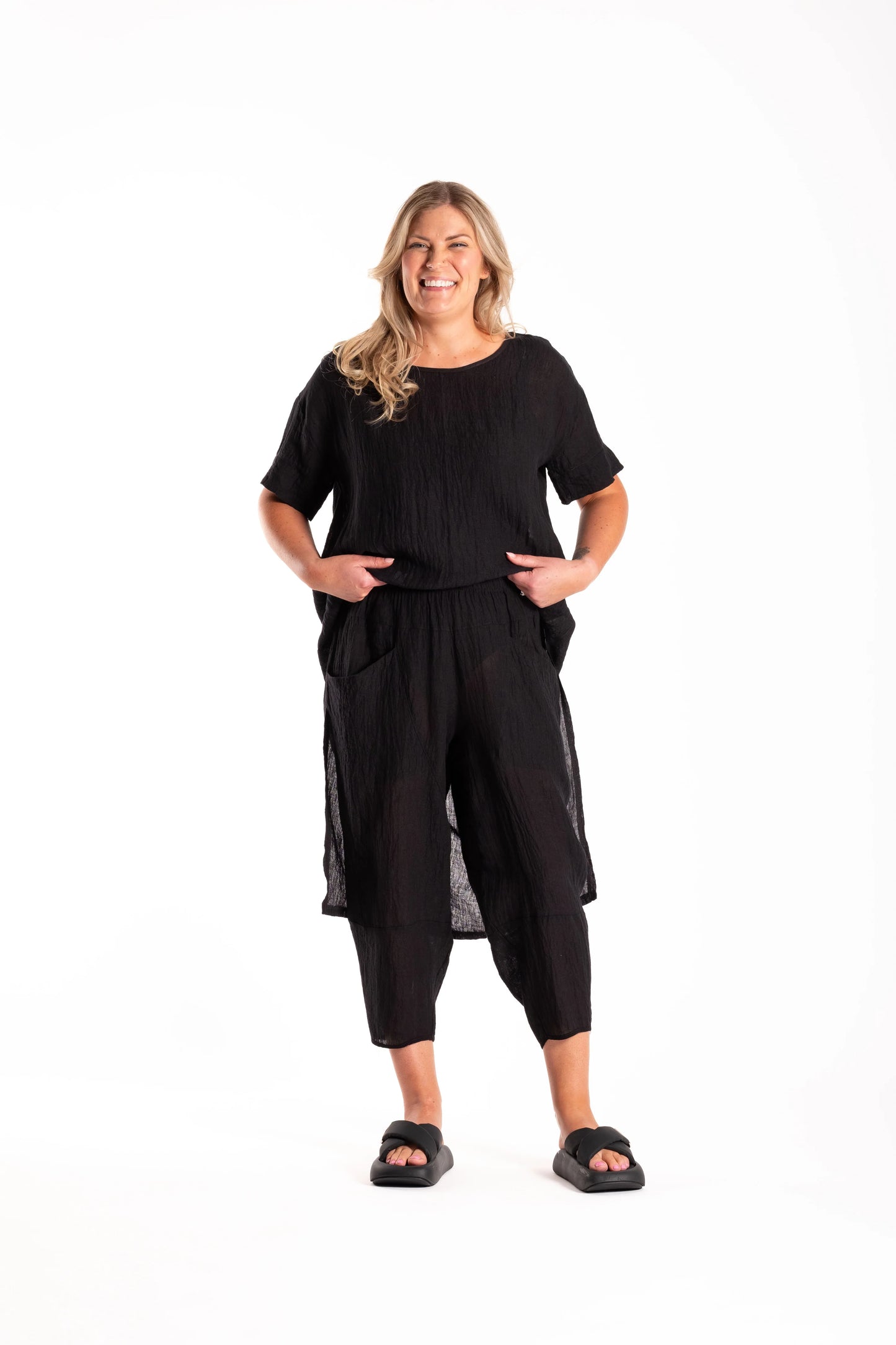 DEEANNE HOBBS COMMAND PANTS - BLACK FLAX - THE VOGUE STORE