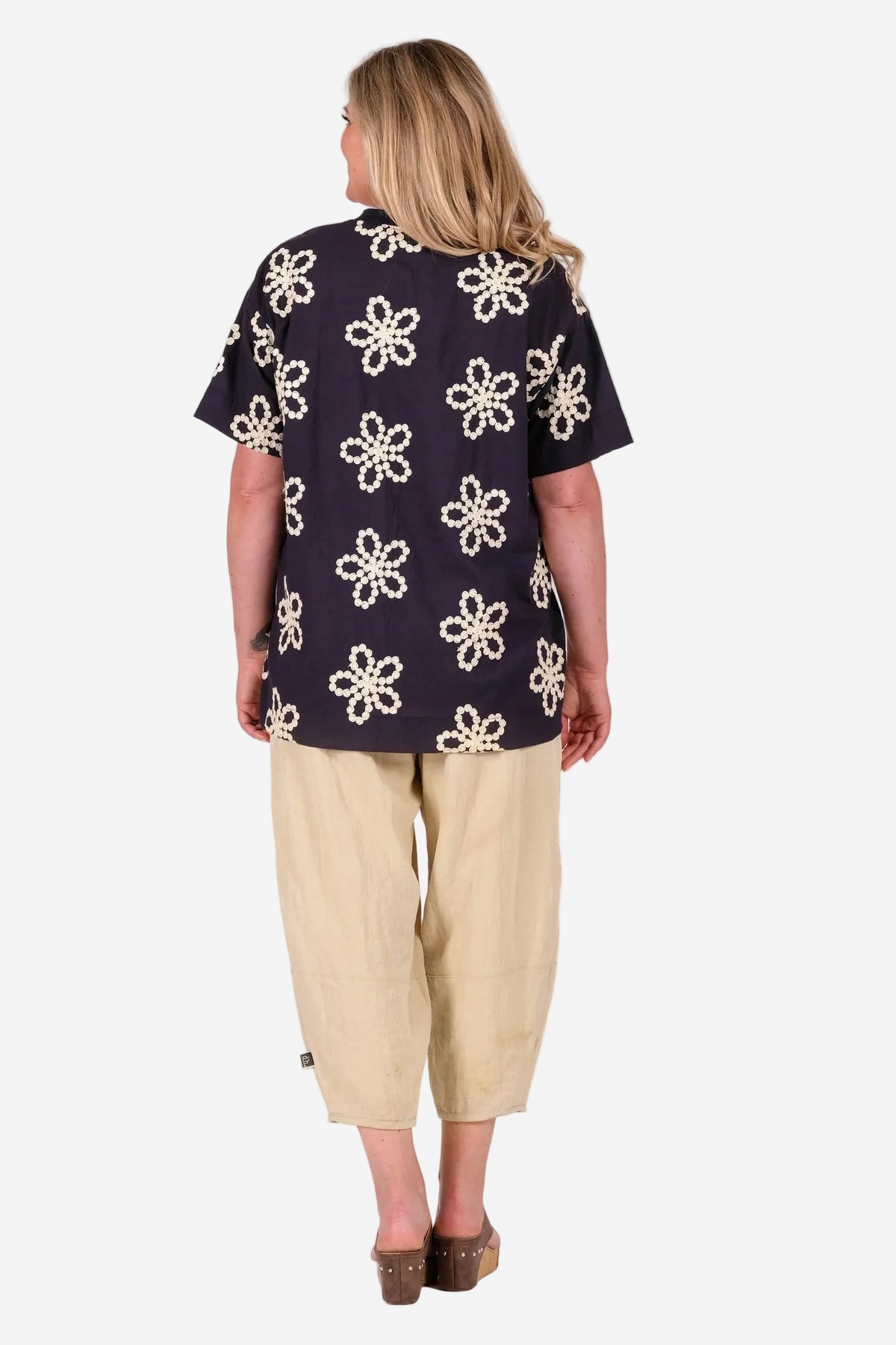 DEEANNE HOBBS TALIA TOP - EMBROIDERED FIELD - THE VOGUE STORE