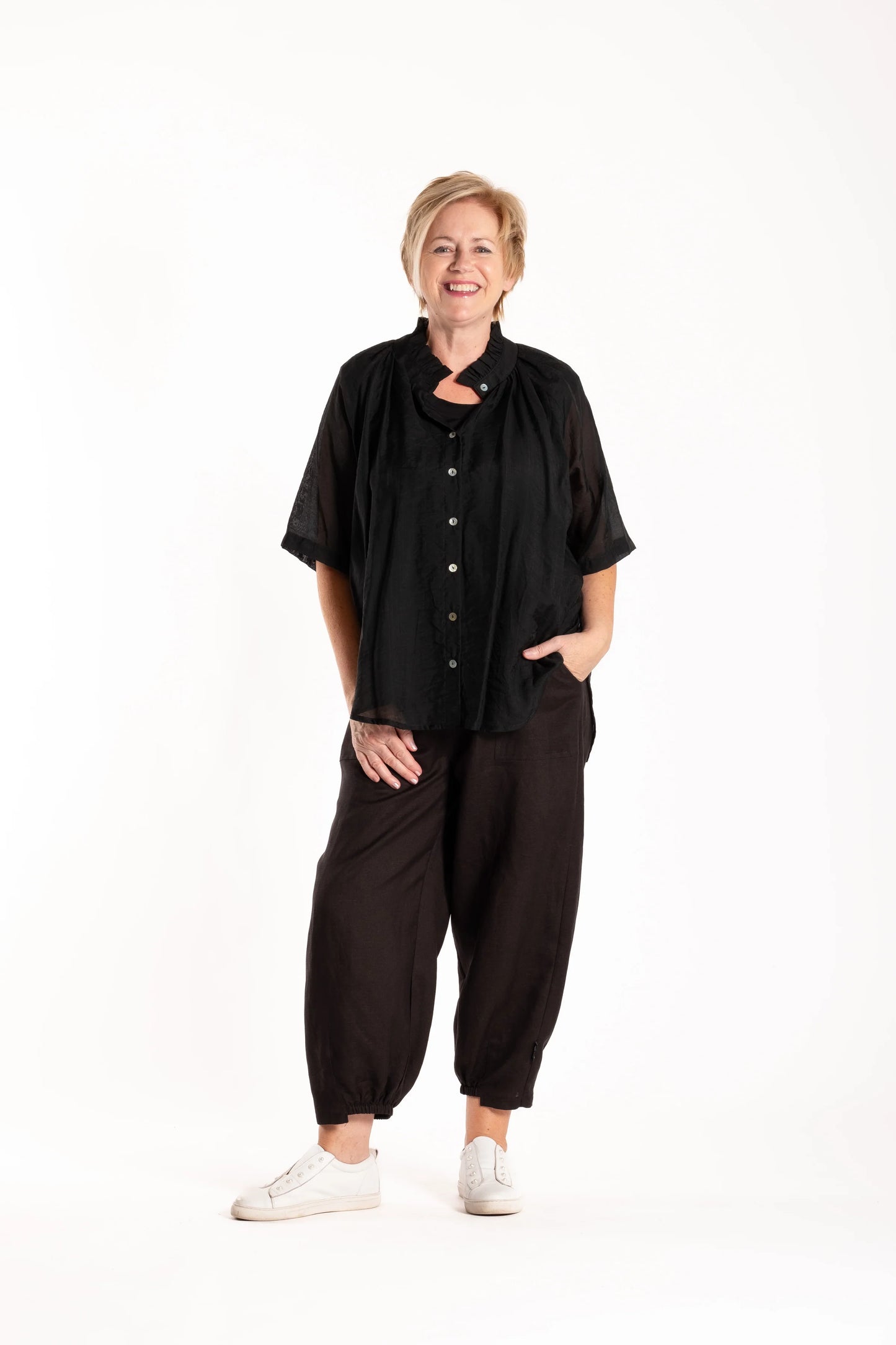JELLICOE DELIGHT BLOUSE - BLACK - THE VOGUE STORE