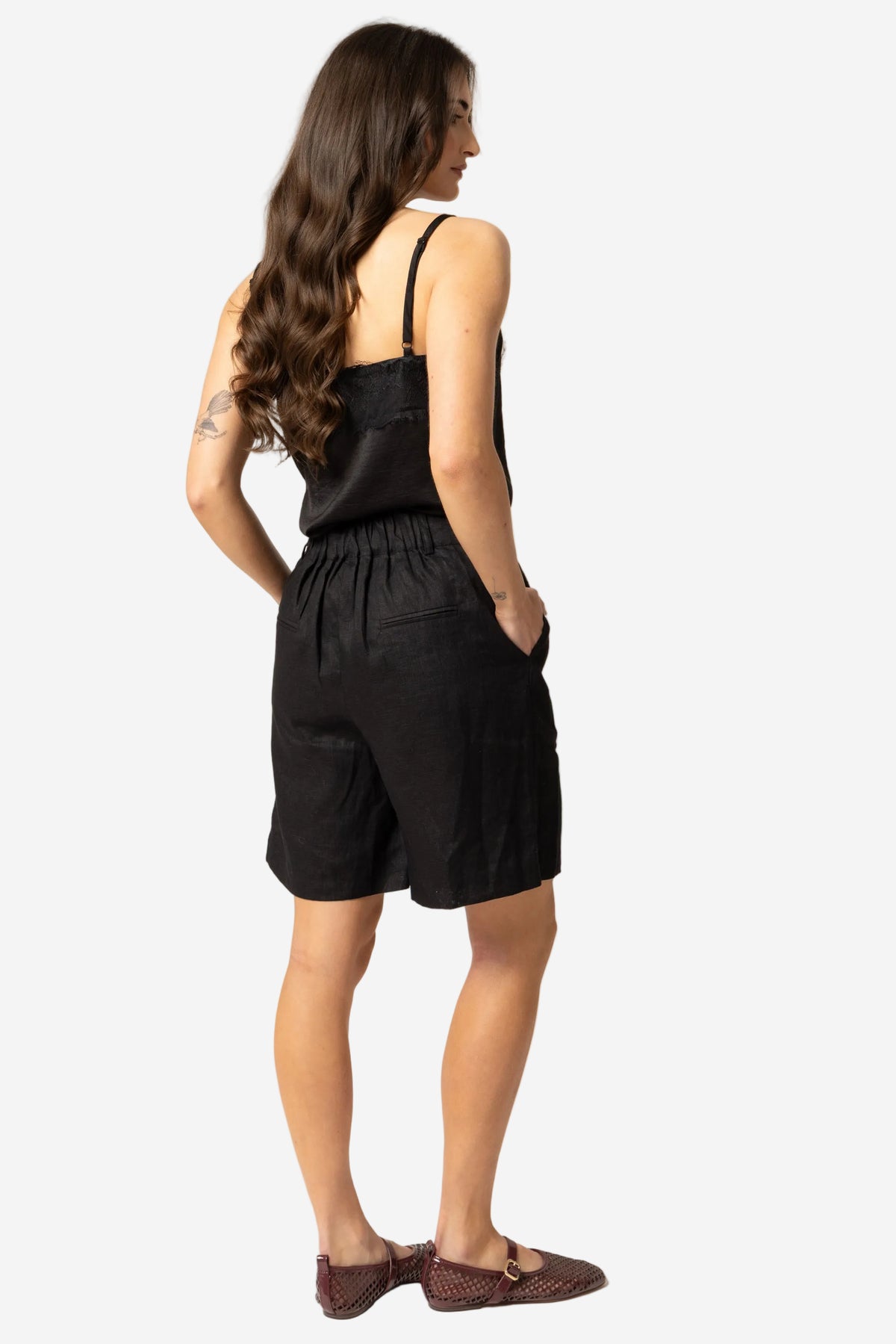 BILLIE THE LABEL BERMUDA SHORT - BLACK - THE VOGUE STORE
