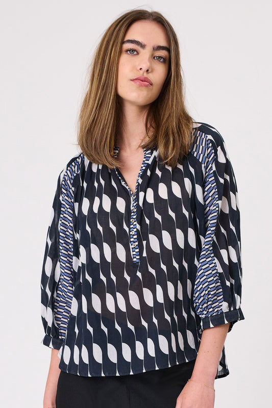 DESIGN NATION EMPIRE TOP - BLACK - THE VOGUE STORE