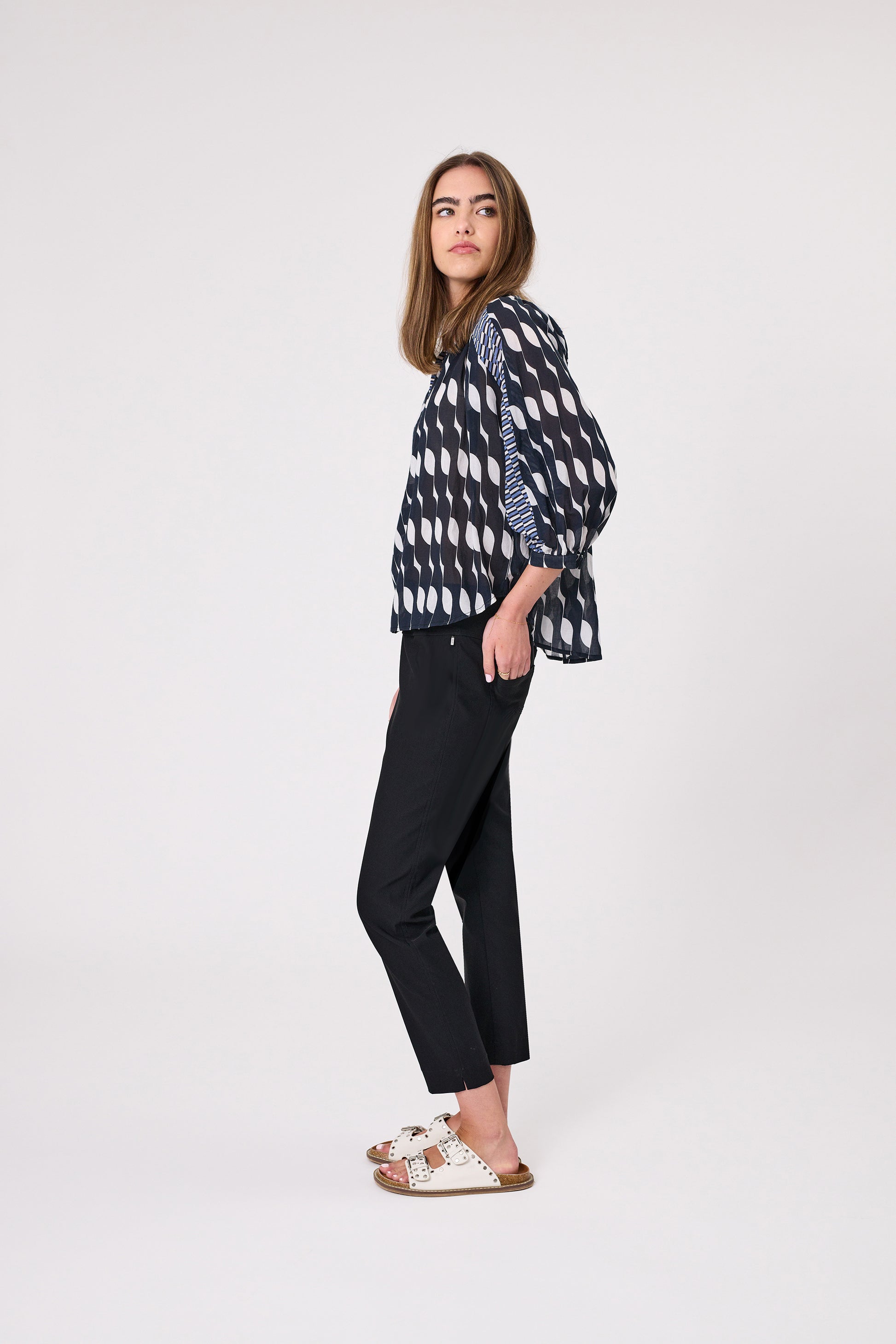 DESIGN NATION EMPIRE TOP - BLACK - THE VOGUE STORE