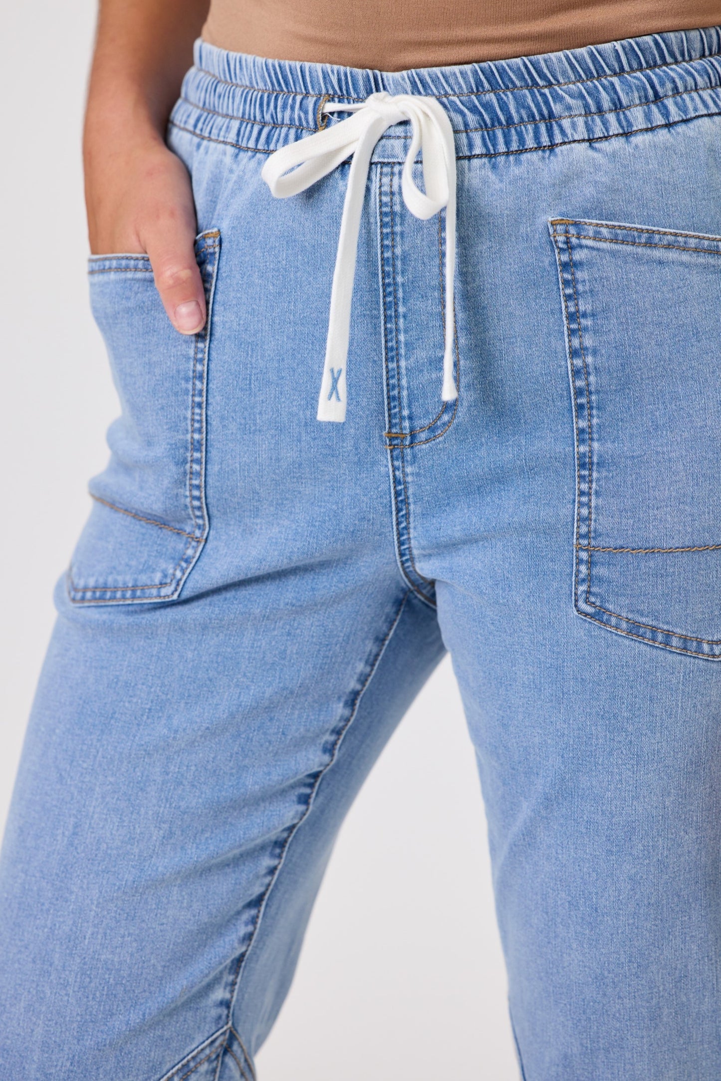 DUO CALEB RELAXED JOGGER - LIGHT BLUE - THE VOGUE STORE