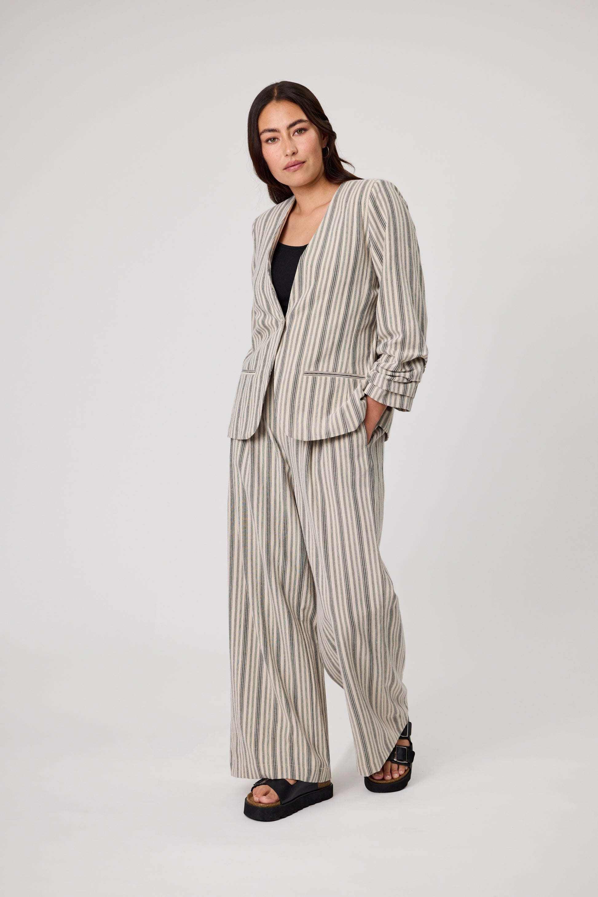 DUO AMBER STRIPED BLAZER - NATURAL STRIPES - THE VOGUE STORE