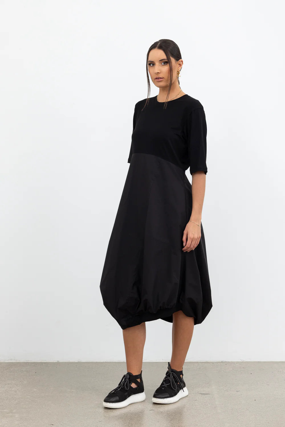 STYLE X LAB DYNAMIC DRAPE DRESS - BLACK - THE VOGUE STORE