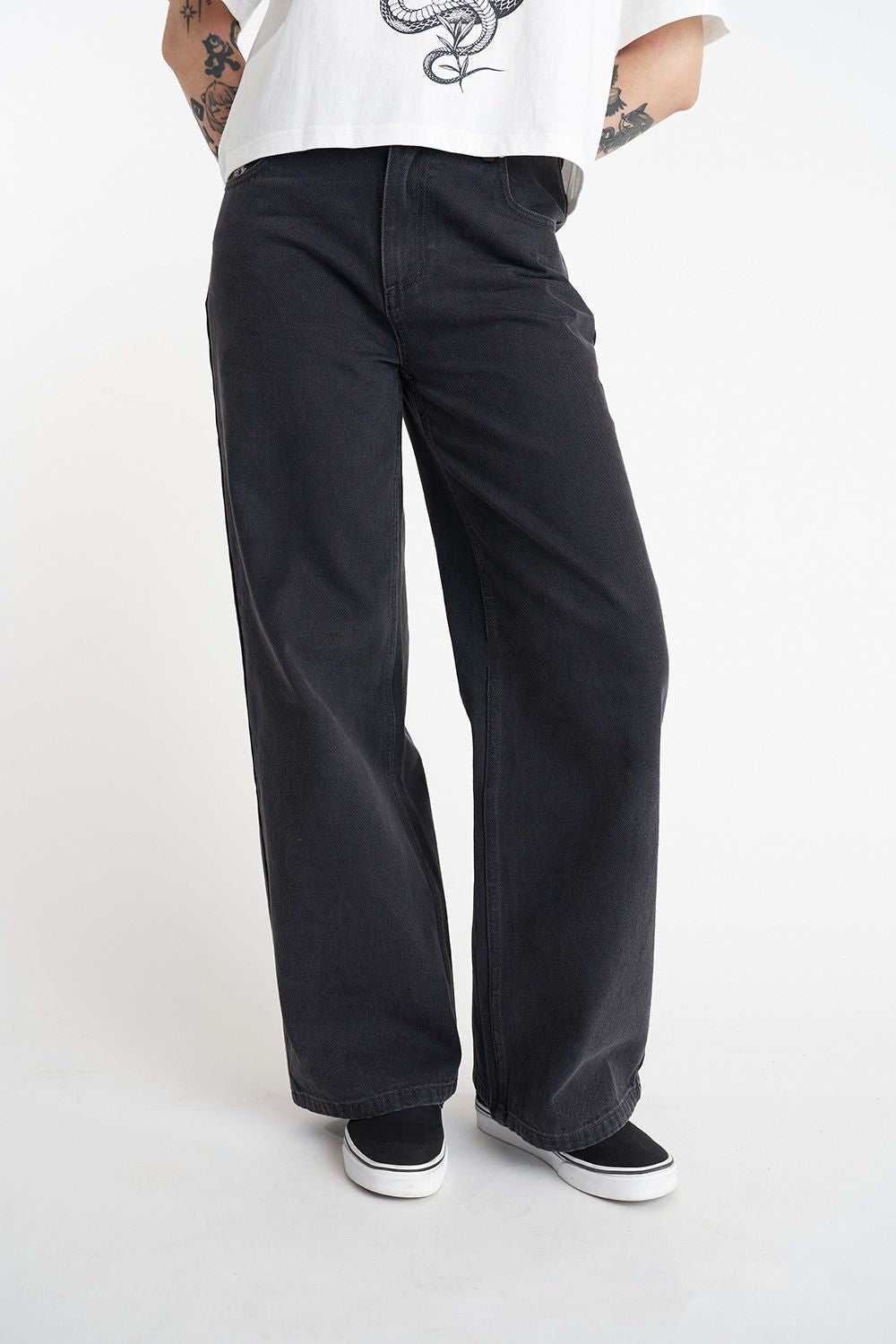 HUFFER BAGGY DEMIN JEAN - BLACK WASH - THE VOGUE STORE