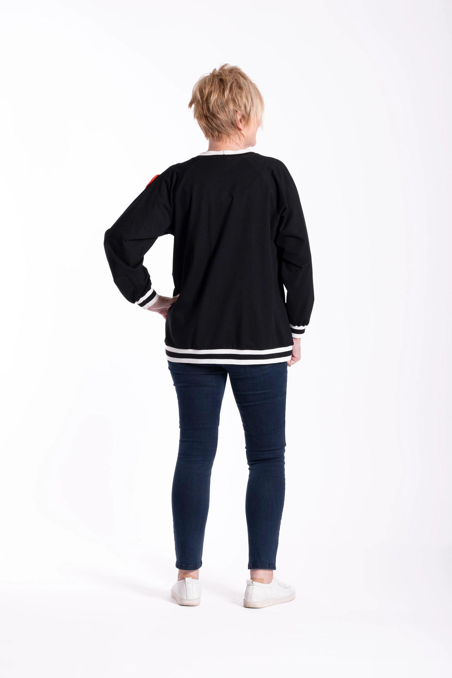 JELLICOE TEAM SWEATER - BERRY NICE - THE VOGUE STORE