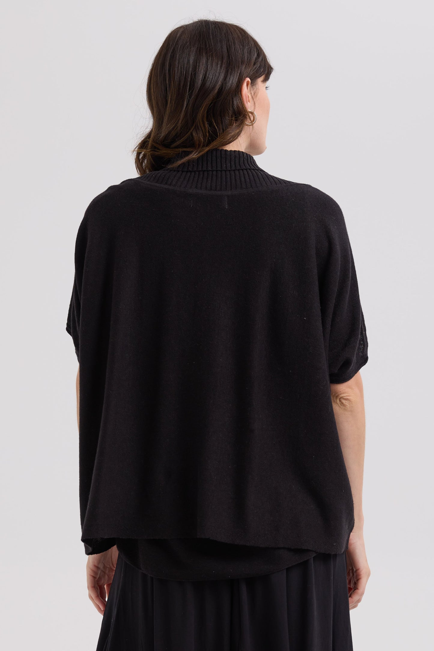 LD & CO LINEN TIE CARDI - BLACK - THE VOGUE STORE