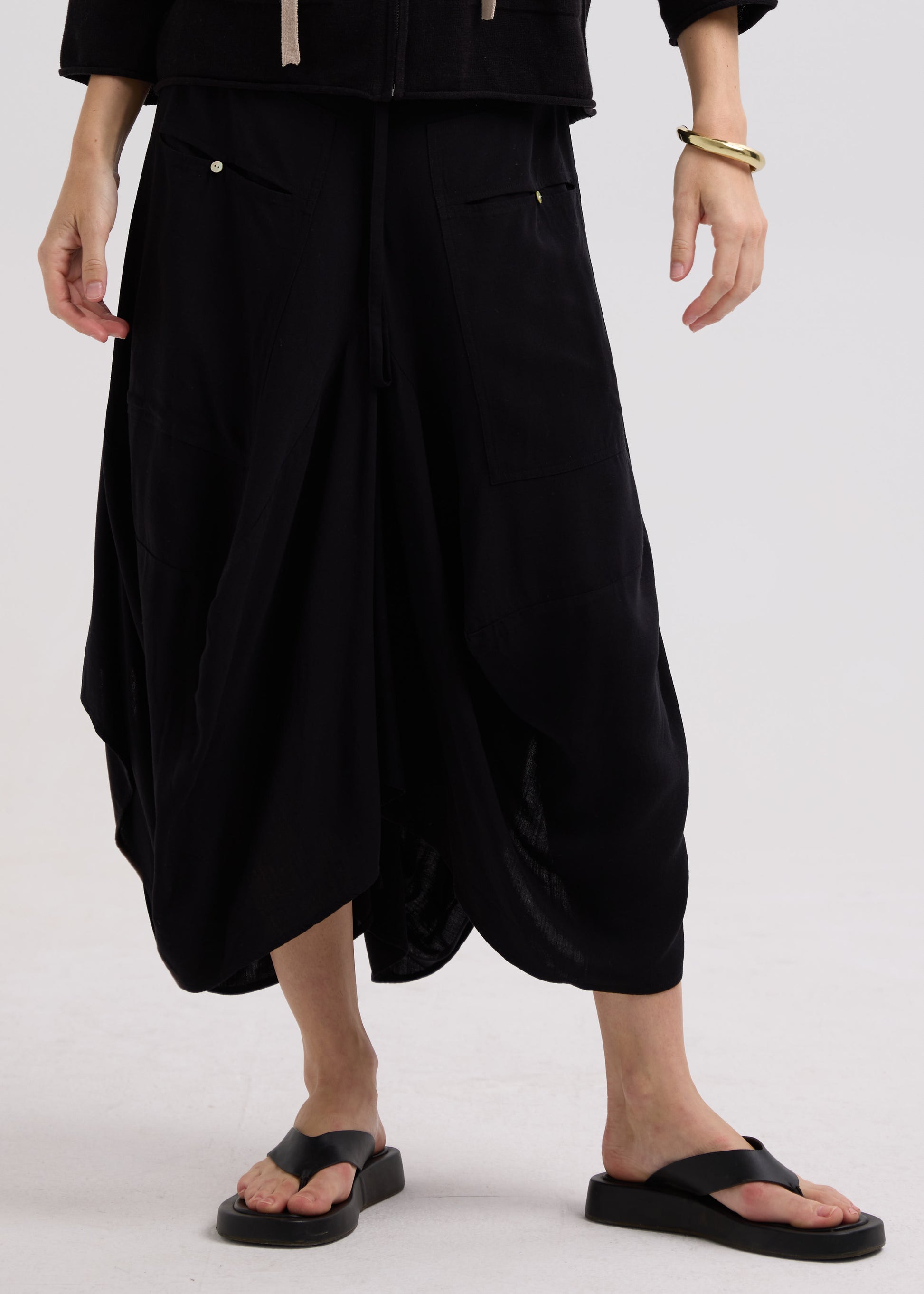 LD & CO DRAPE BOTTOM SKIRT - BLACK - THE VOGUE STORE