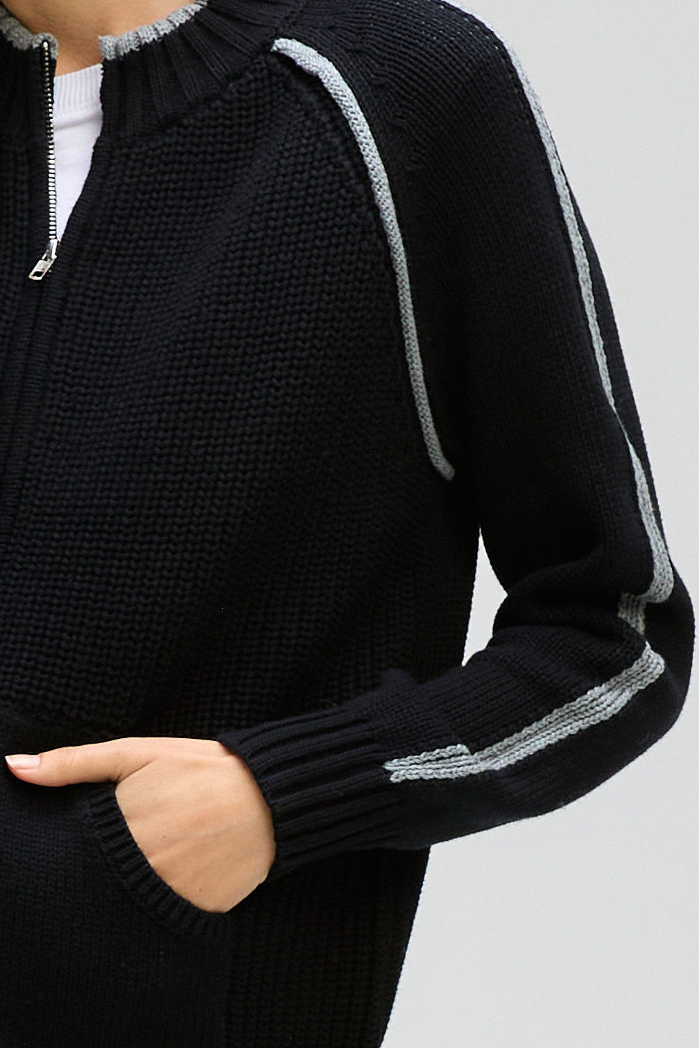 LD & CO GOLF ZIP UP - BLACK - THE VOGUE STORE