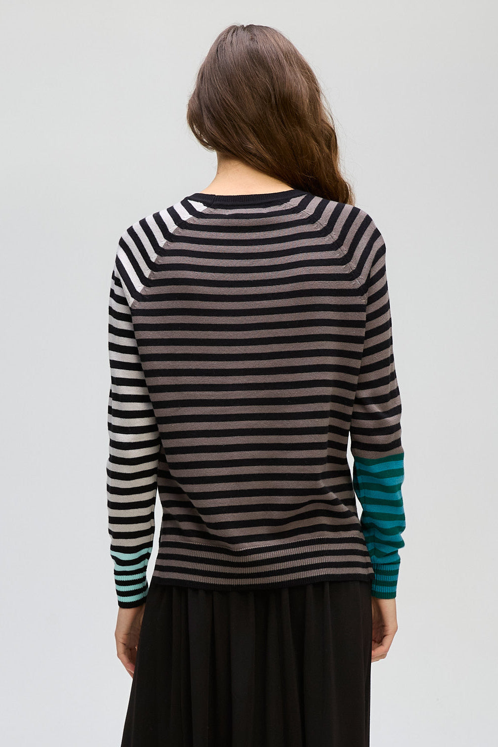 LD & CO RETRO BANDS CREW - BLACK - THE VOGUE STORE