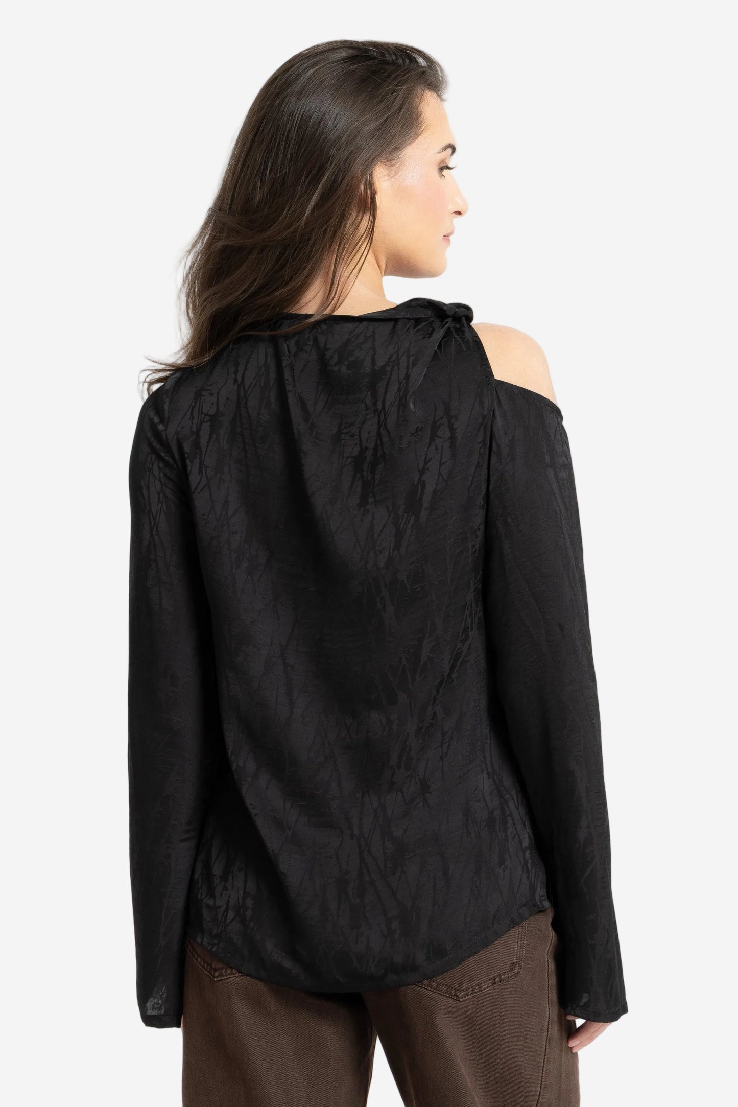 LEILA + LUCA TWIST TOP - BLACK TEXTURE - THE VOGUE STORE