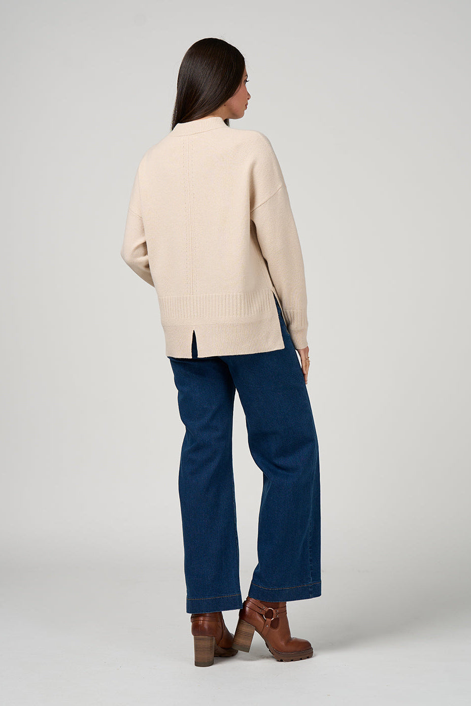 LOOBIES STORY SIA SWEATER - BONE - THE VOGUE STORE