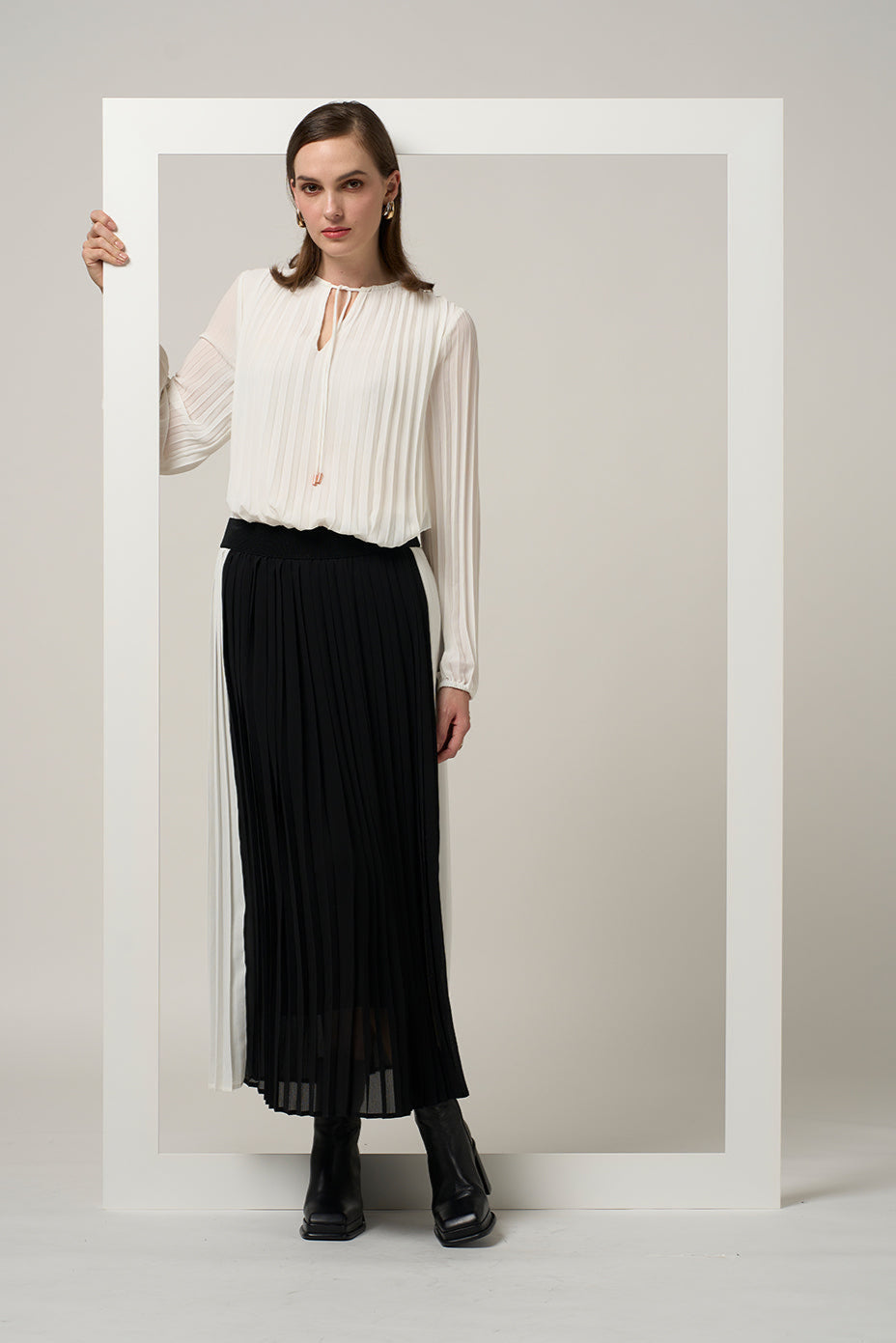 MADLY SWEETLY MORSE BLOUSE - WINTER WHITE - THE VOGUE STORE