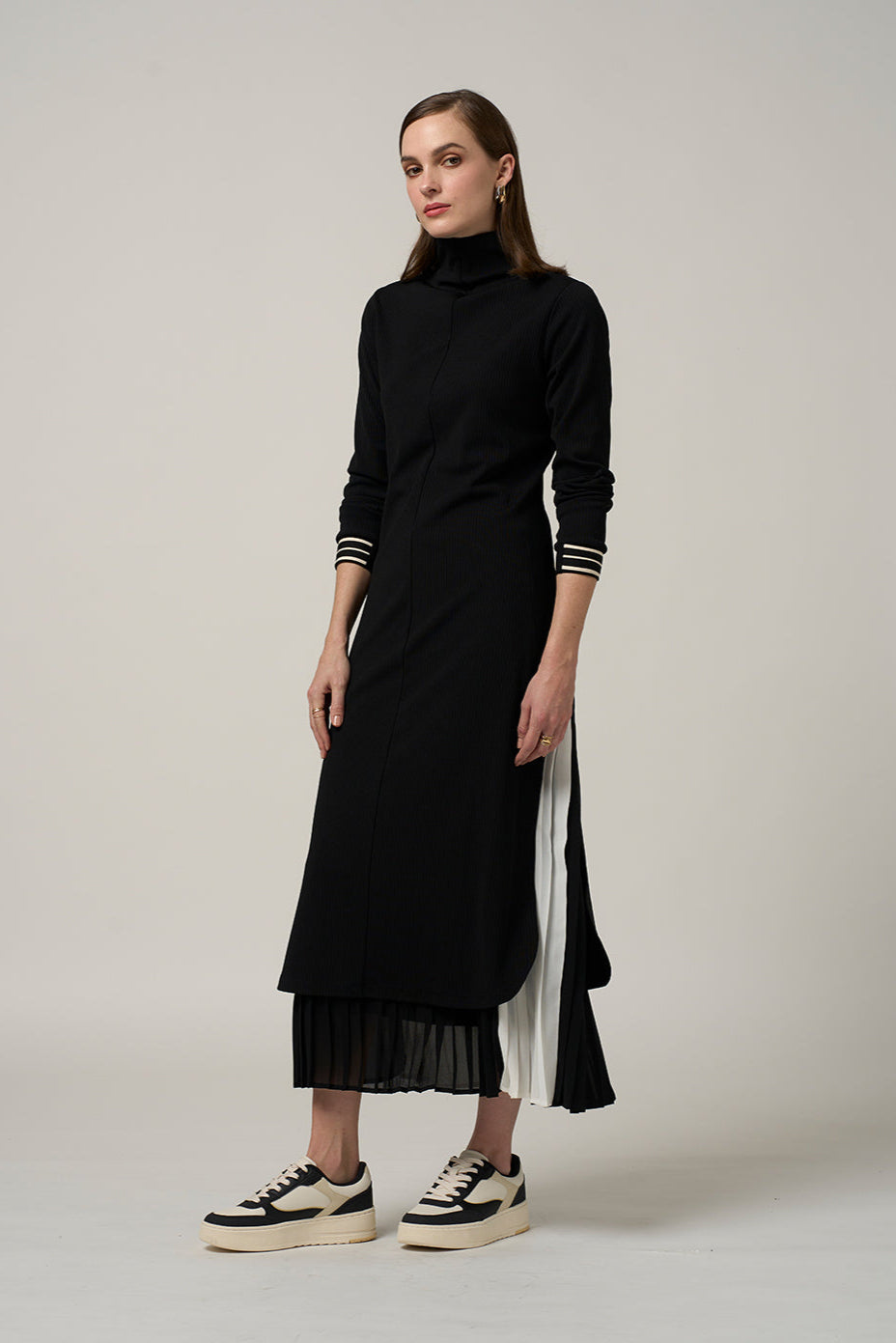 MADLY SWEETLY STEALTH TUNIC - BLACK - THE VOGUE STORE