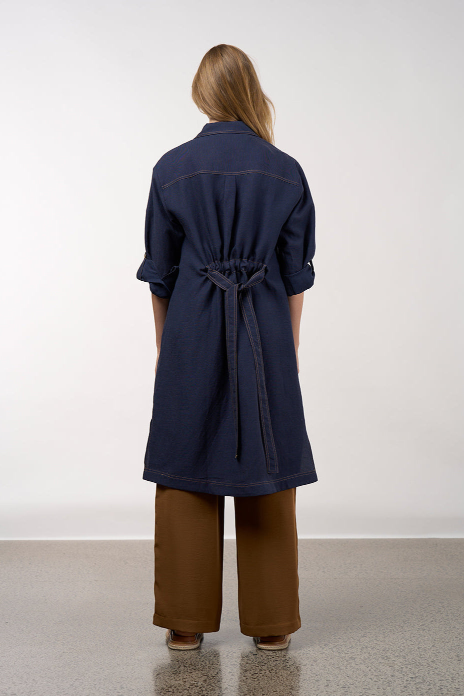 MADLY SWEETLY ASPECT TRENCH DRESS - NAVY - THE VOGUE STORE