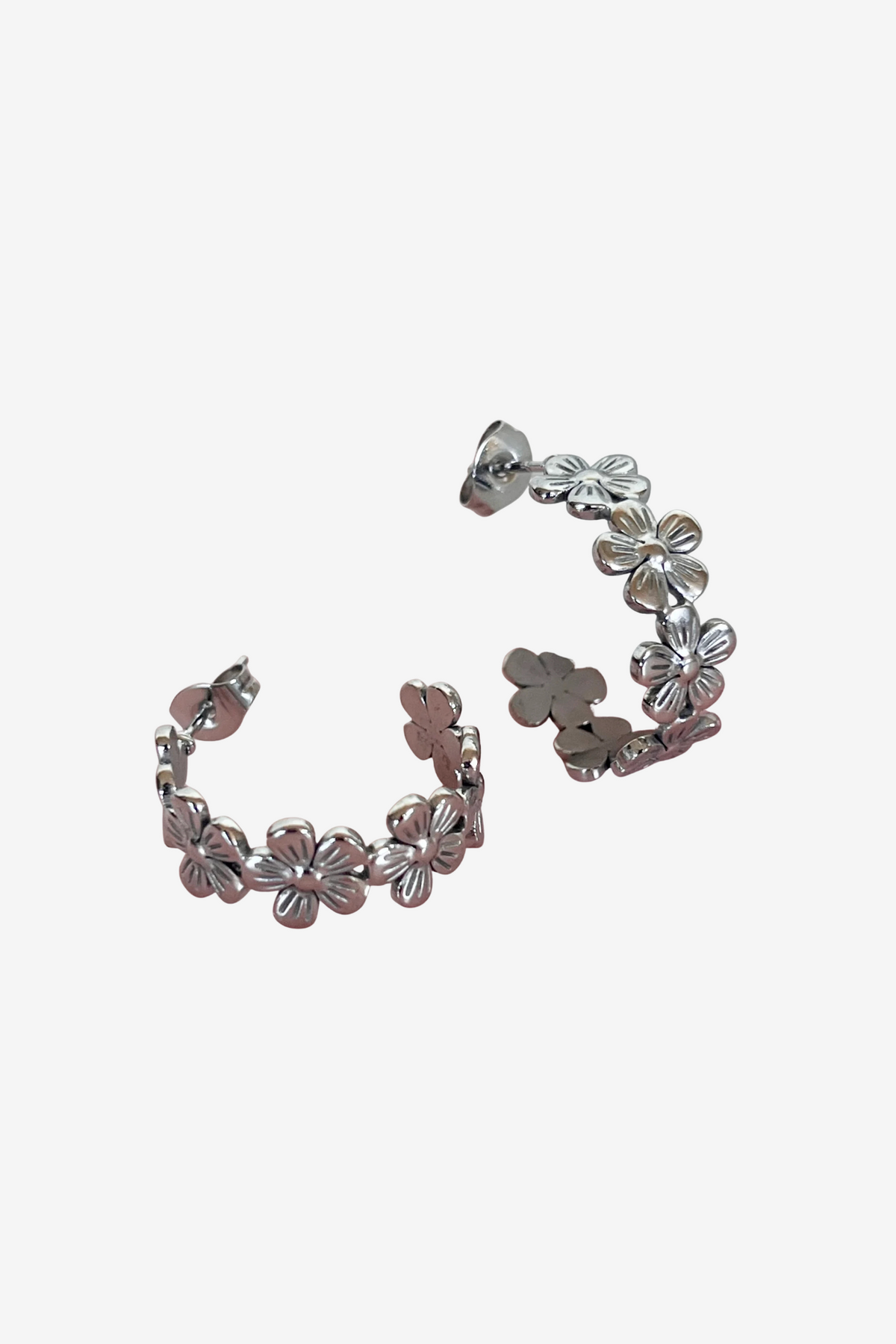 PENNY FOGGO SILVER MIDI DAISY HALF HOOPS - THE VOGUE STORE