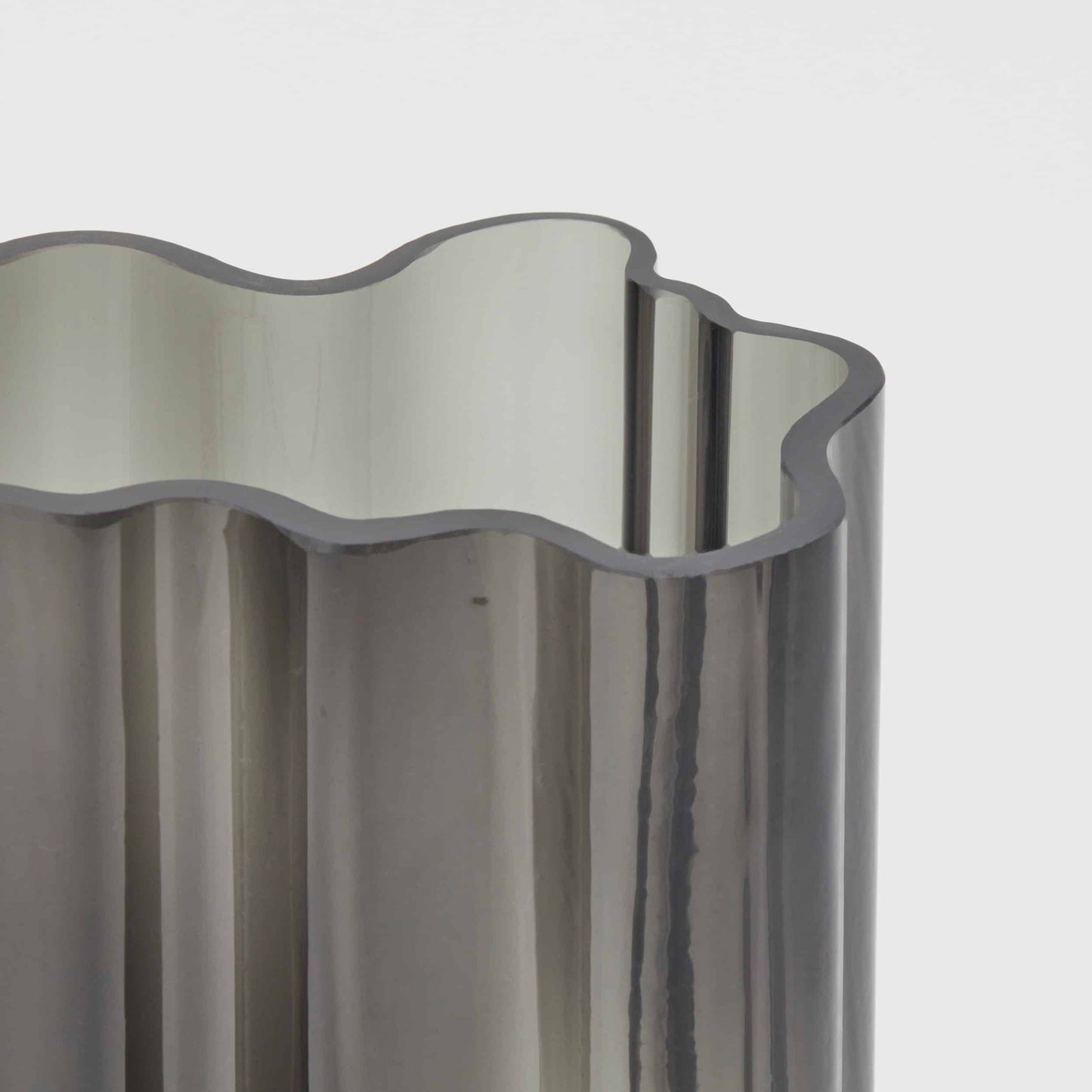 MARAIS VASE LARGE -  BLACK