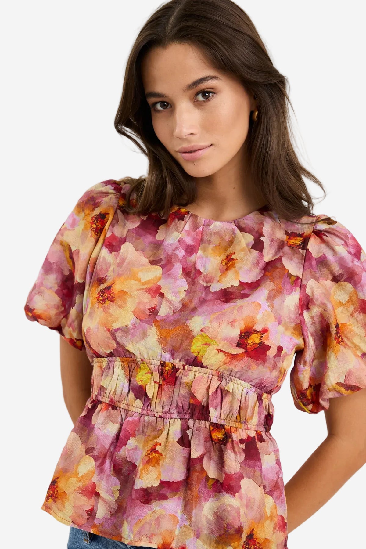 GEORGIA MAE PROVOKE PINK MULTI FLORAL BUBBLE SLEEVE TOP - THE VOGUE STORE