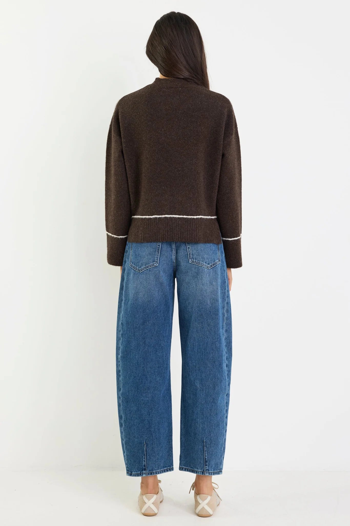 STORIES BE TOLD QUEST CHOCOLATE CONTRAST DETAIL JUMPER - THE VOGUE STORE