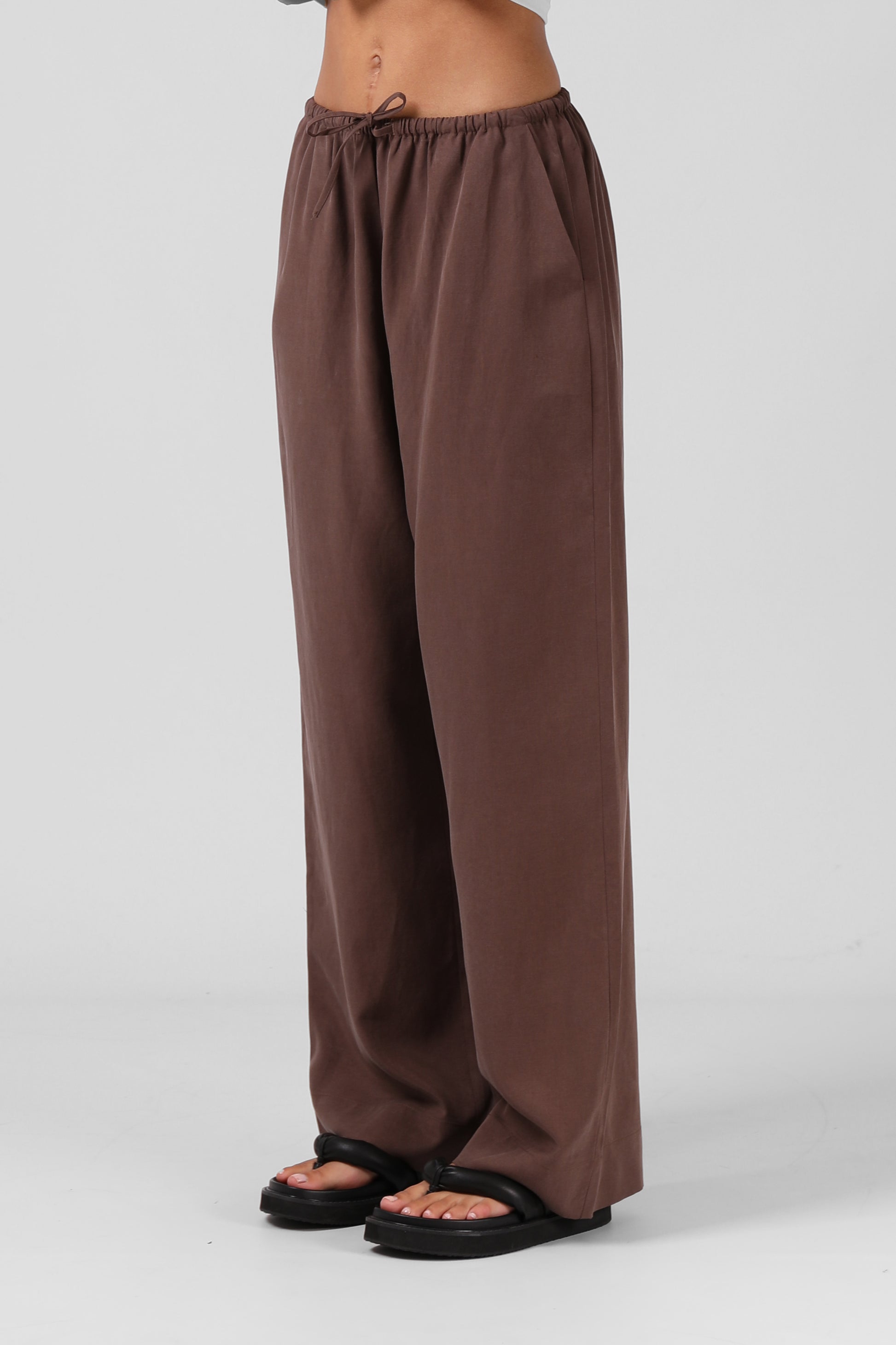 RPM NORMA PANT - CHOCOLATE - THE VOGUE STORE