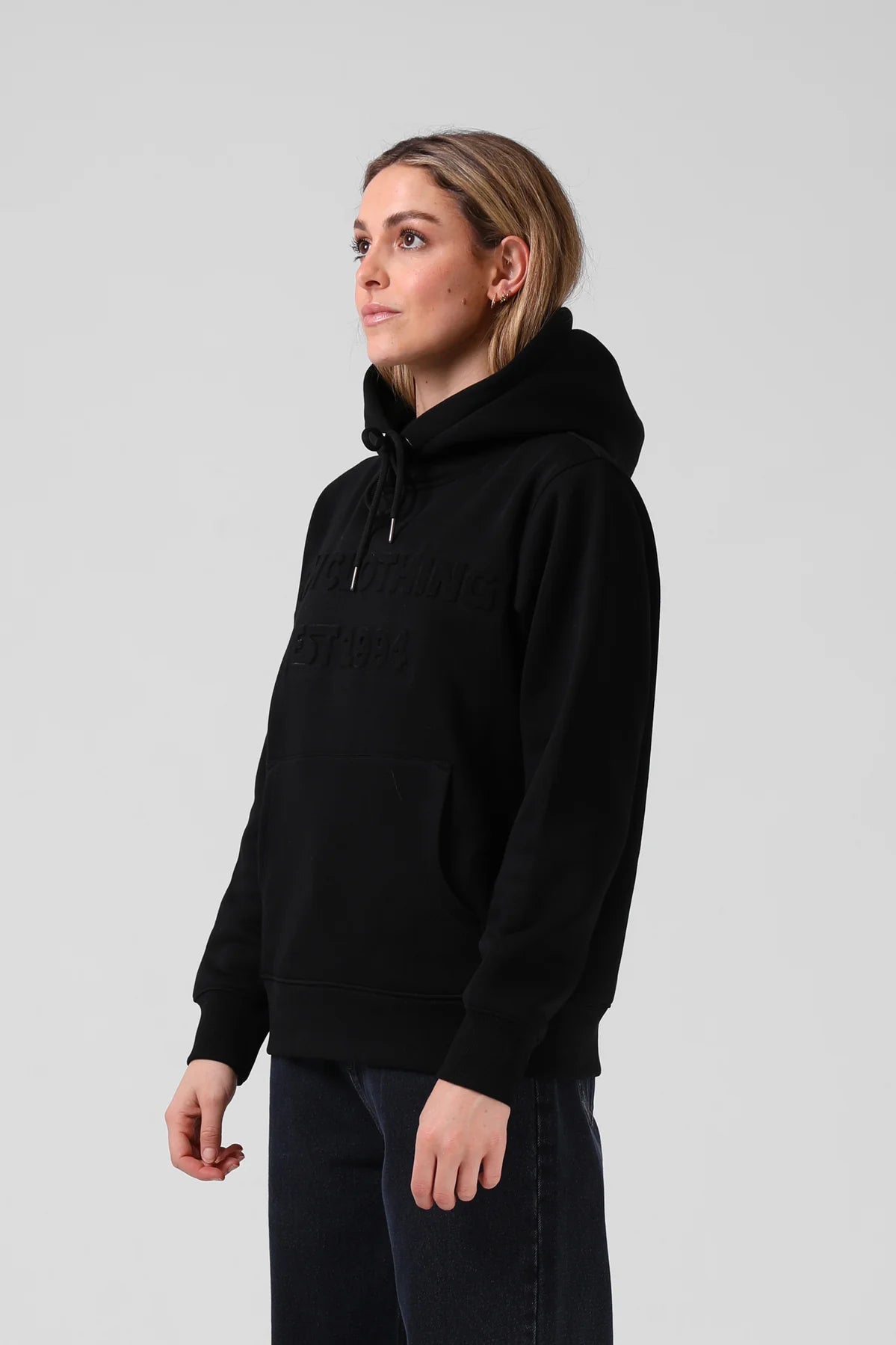 RPM EMBOSS PRINT HOOD - BLACK - THE VOGUE STORE