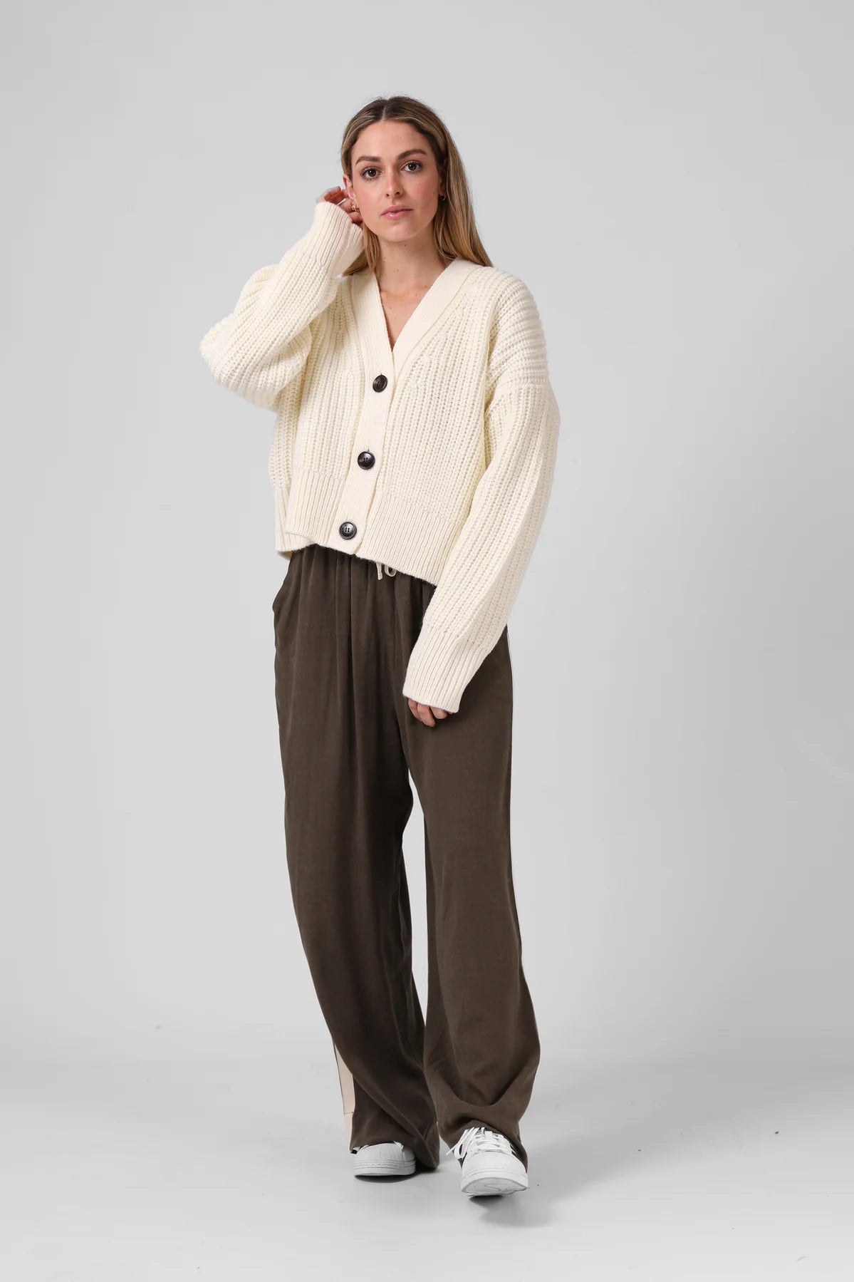 RPM CHUNKY CARDIGAN - CREAM - THE VOGUE STORE