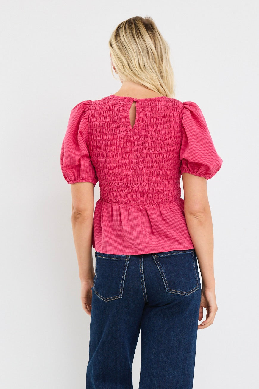 AMONG THE BRAVE REQUITE RASPBERRY DITSY GINGHAM SHIRRED BODY SS TOP - THE VOGUE STORE