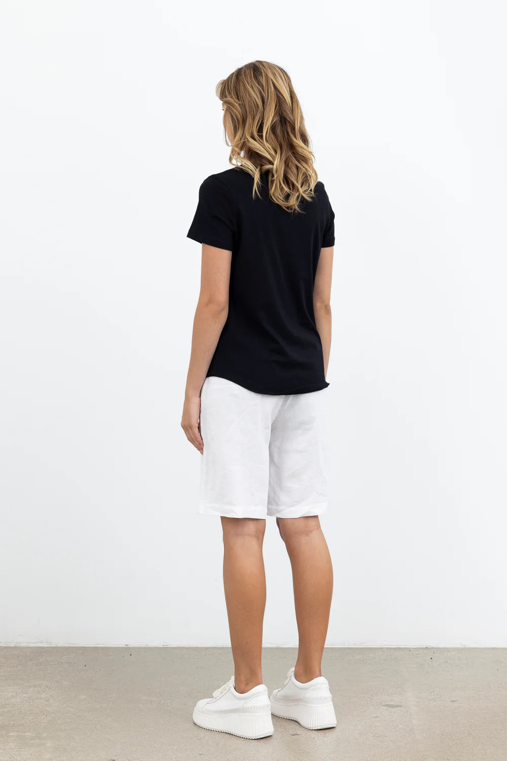 STYLE X LAB SCENE STEALER TEE - BLACK/WHITE PRINT - THE VOGUE STORE