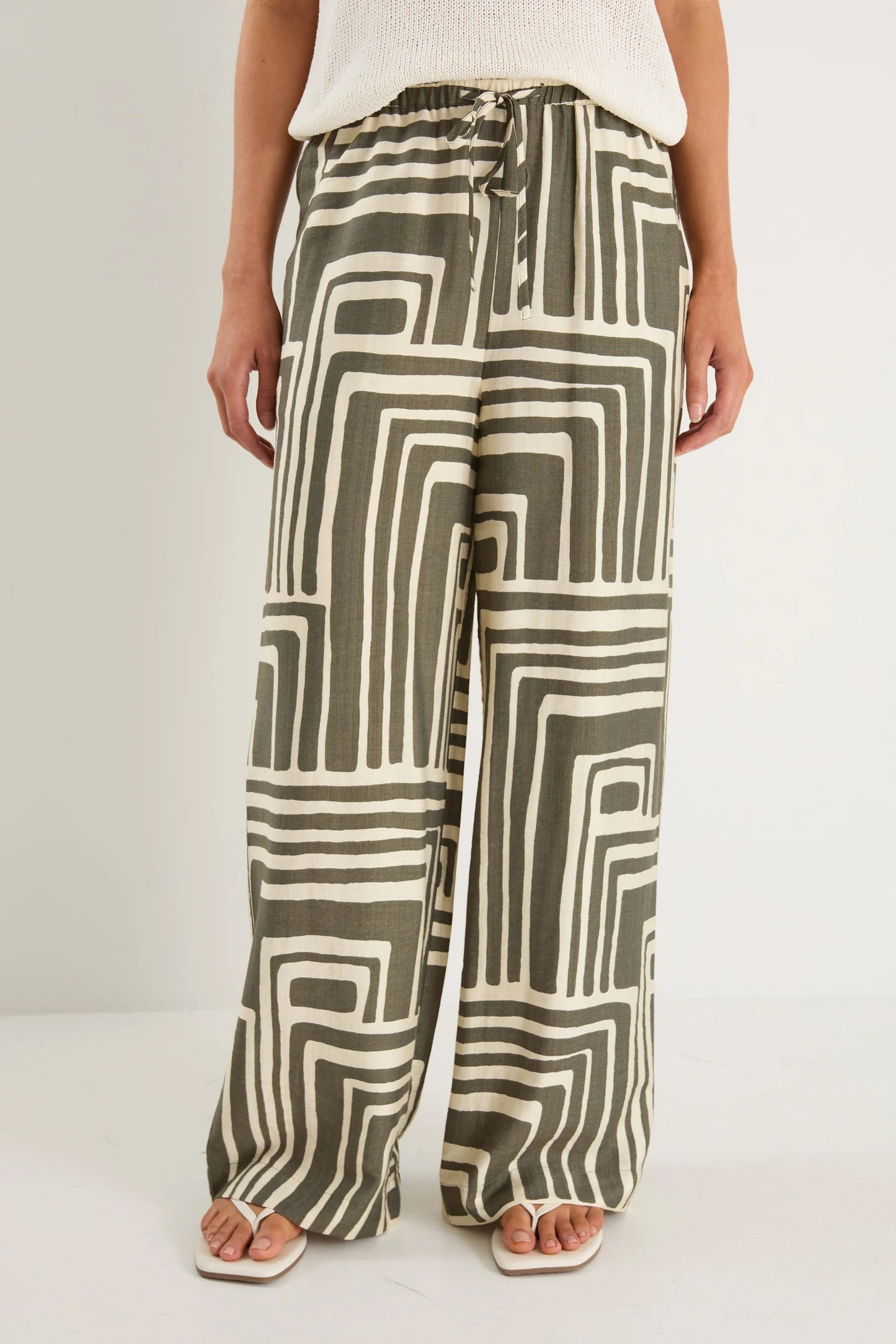 STORIES BE TOLD CONDUCT KHAKI MAZE PRINT PULL ON PANTS - THE VOGUE STORE