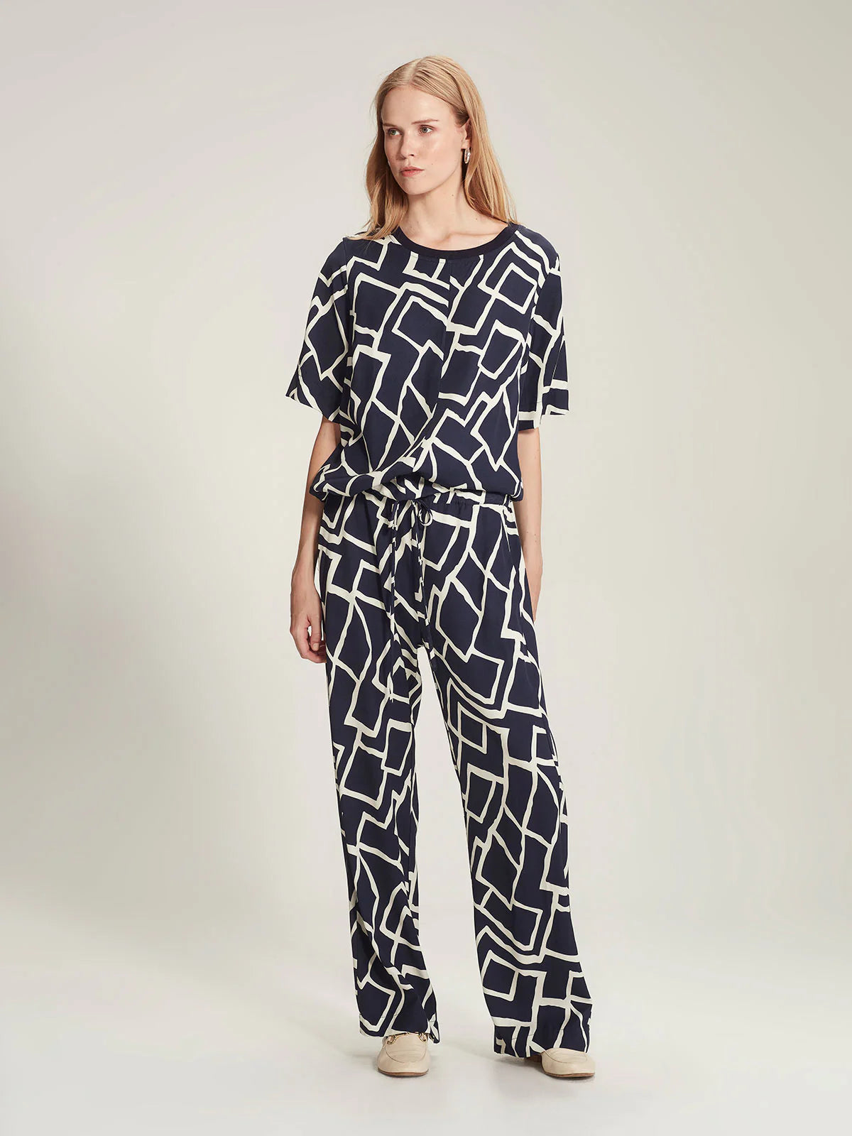 SILLS BENNETT PRINT PANT - NAVY PRINT