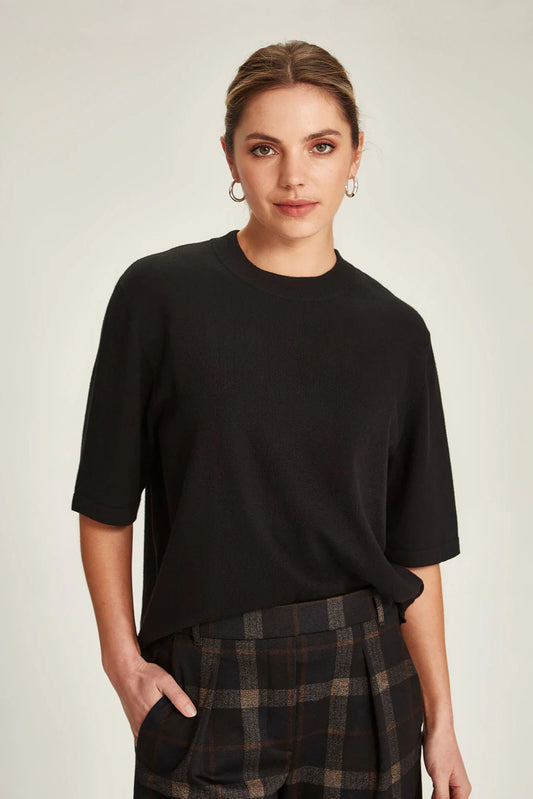 SILLS MACKENNA TEE - BLACK - THE VOGUE STORE