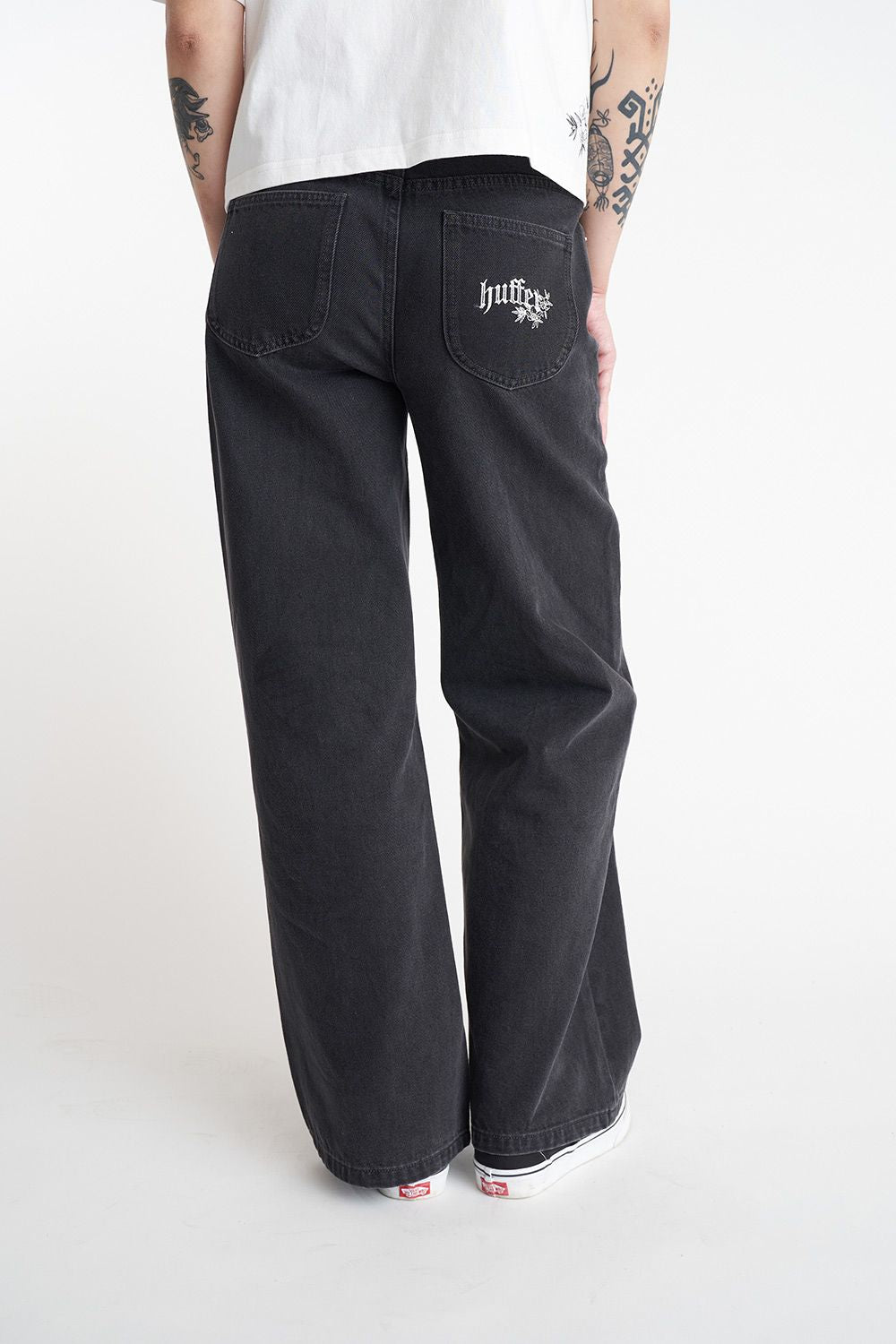 HUFFER BAGGY DEMIN JEAN - BLACK WASH - THE VOGUE STORE