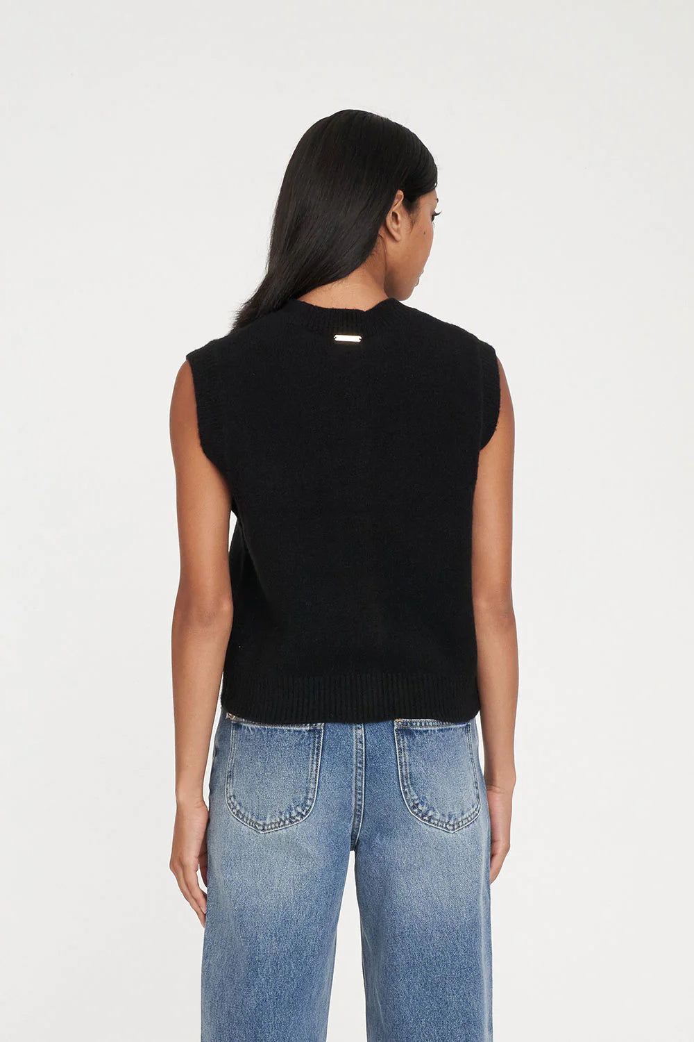 HUFFER ELLE KNIT VEST - BLACK - THE VOGUE STORE
