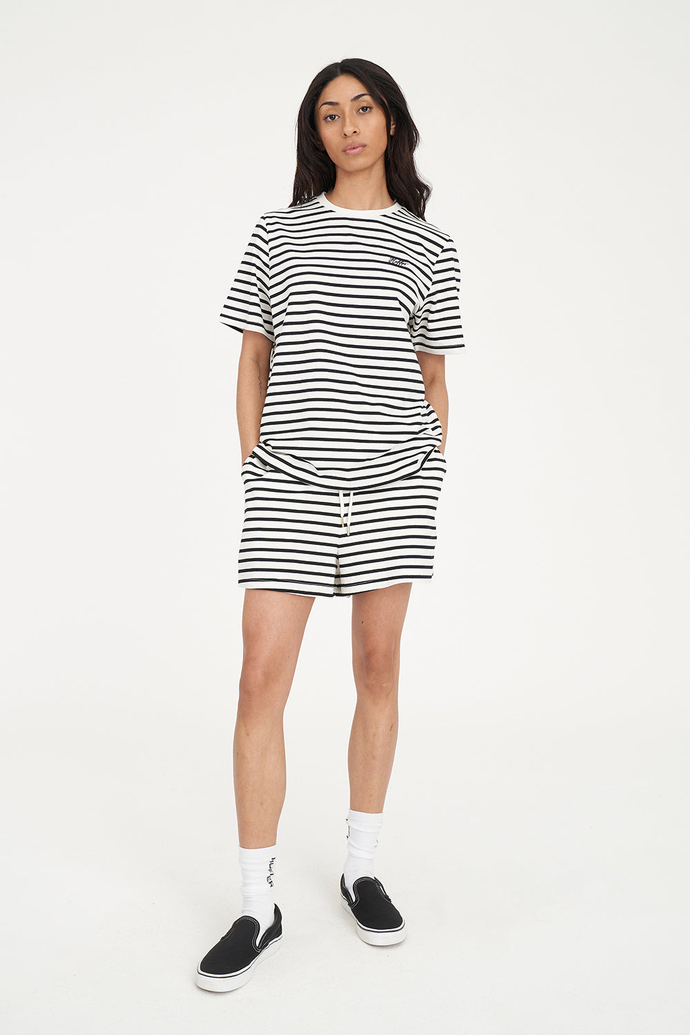 HUFFER OUI OUI CLASSIC TEE BLACK/CHALK - THE VOGUE STORE