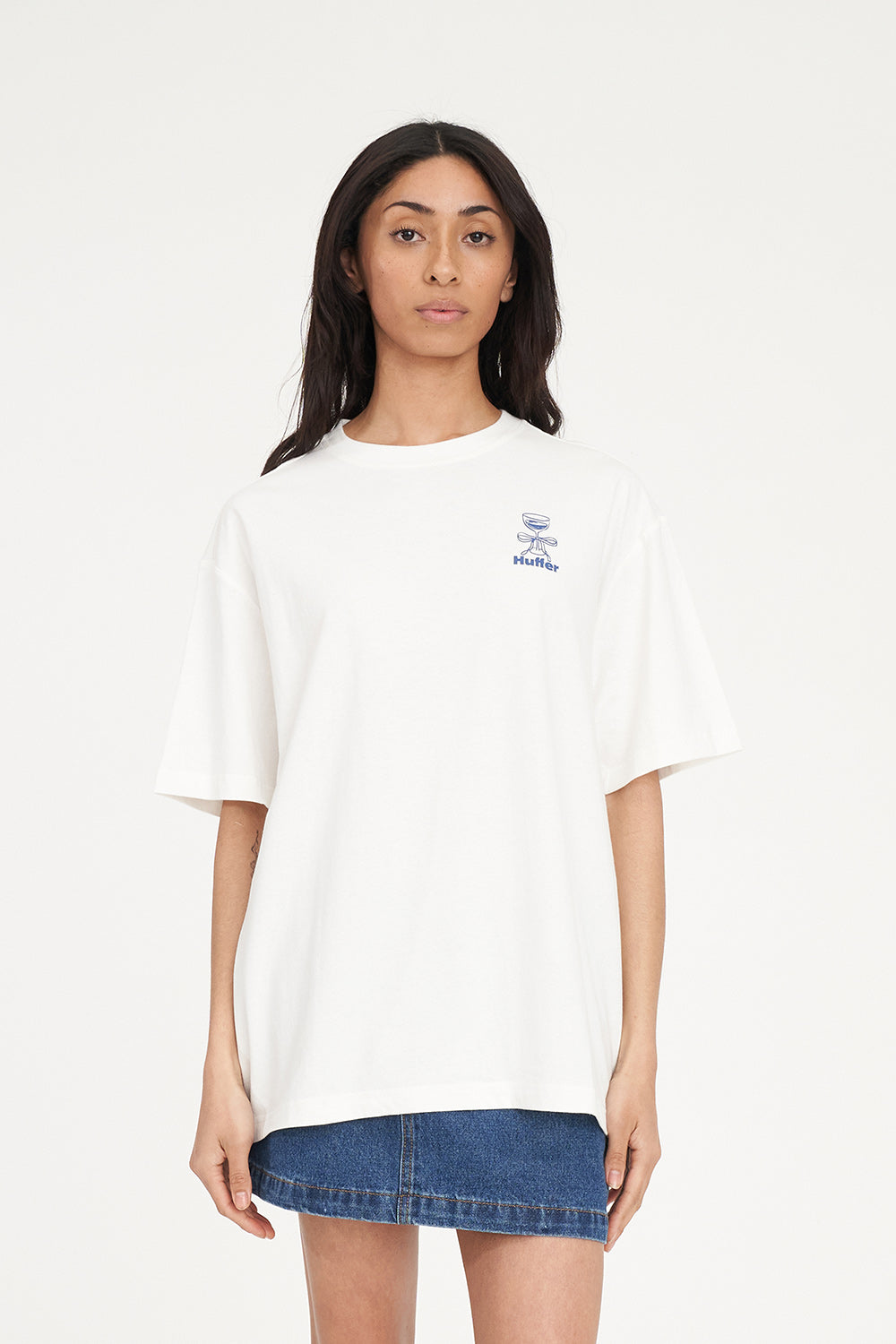 HUFFER RELAX TEE 220/ PASTERIA - CHALK - THE VOGUE STORE