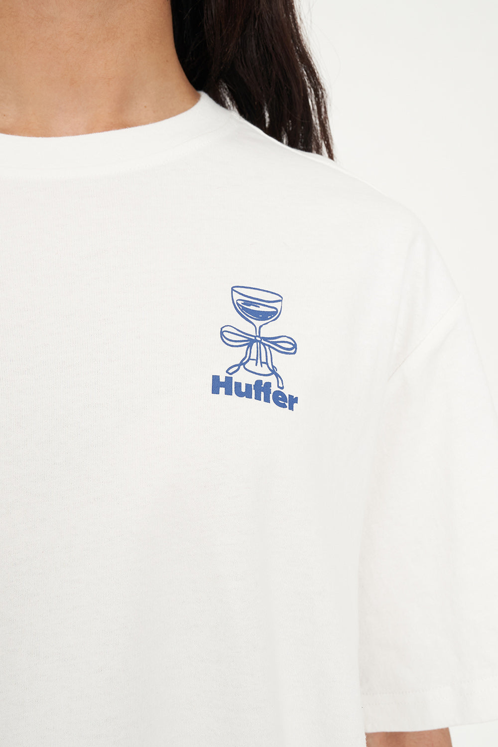 HUFFER RELAX TEE 220/ PASTERIA - CHALK - THE VOGUE STORE