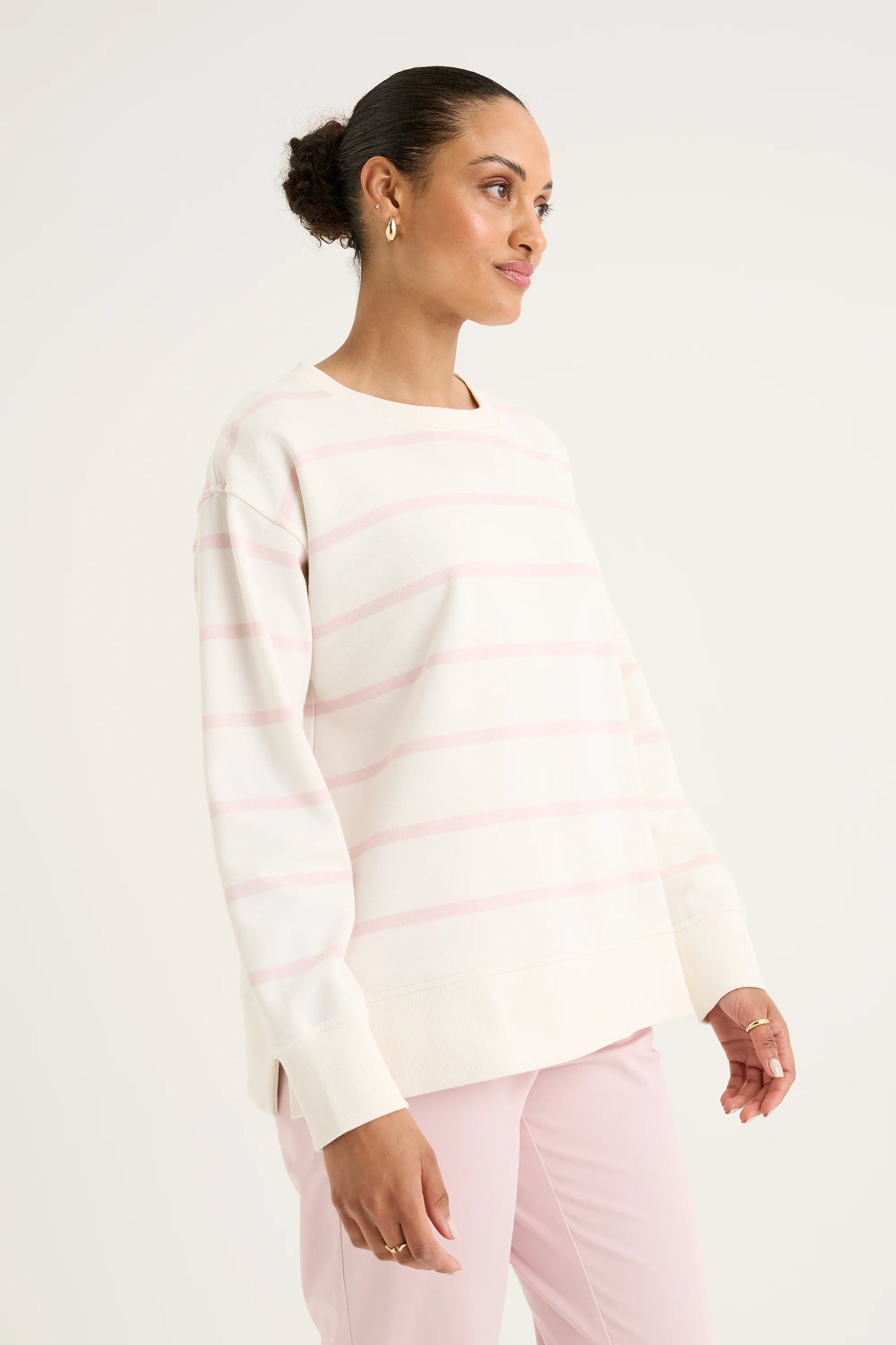 YARRA TRAIL INFINITY SWEAT - THE VOGUE STORE